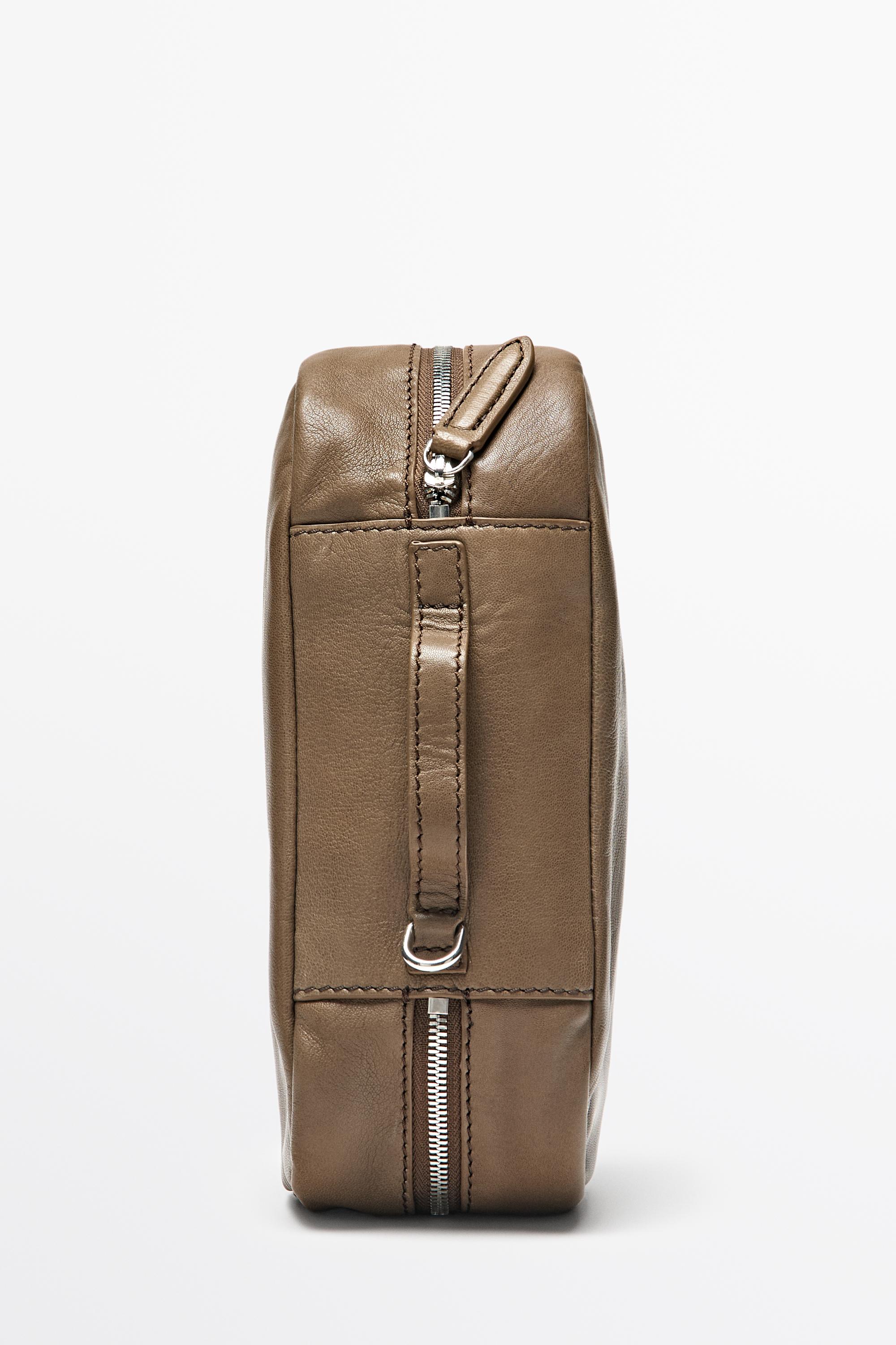 Oval nappa leather toiletry bag — MOLE BROWN