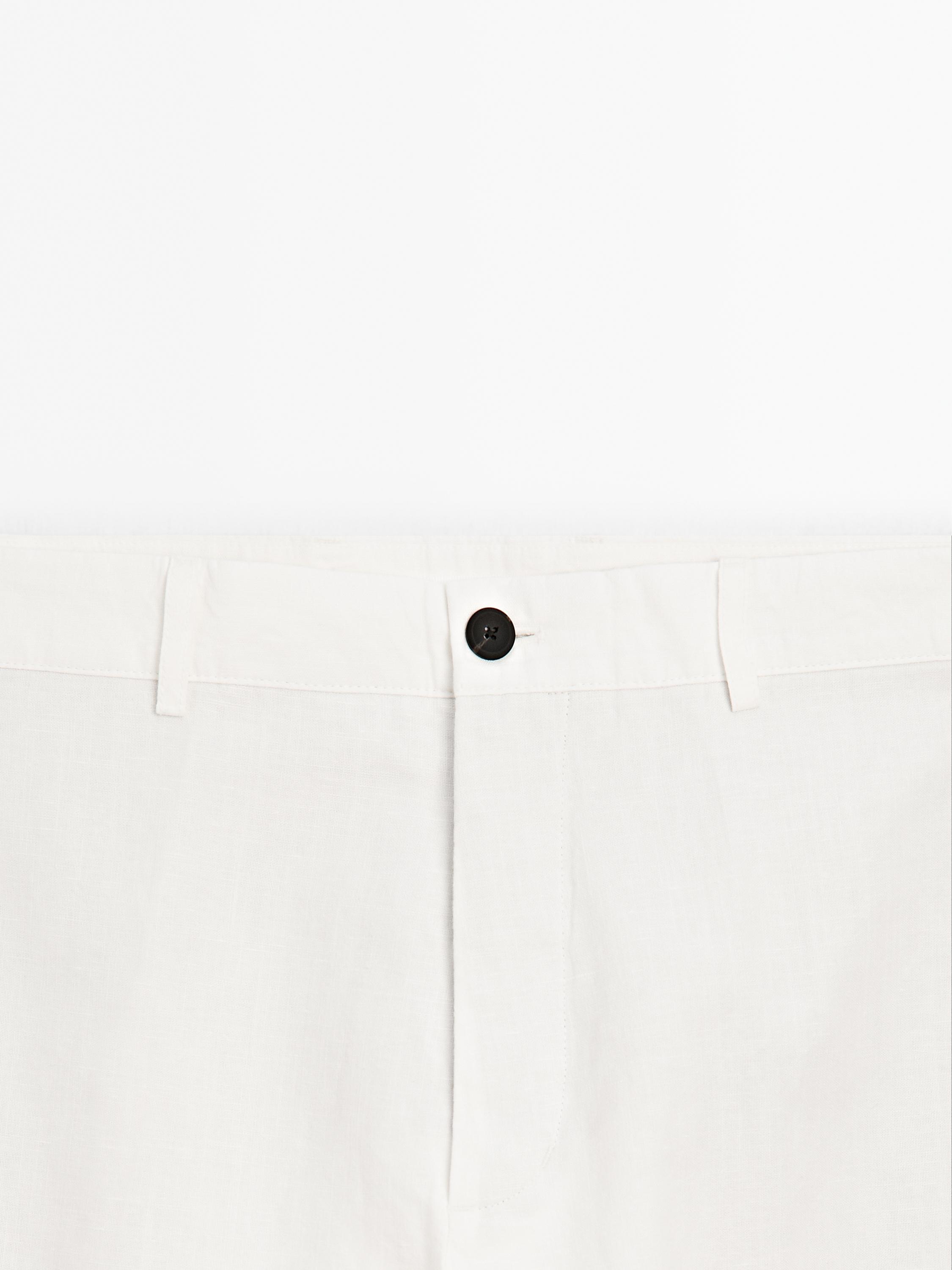 Tapered fit trousers