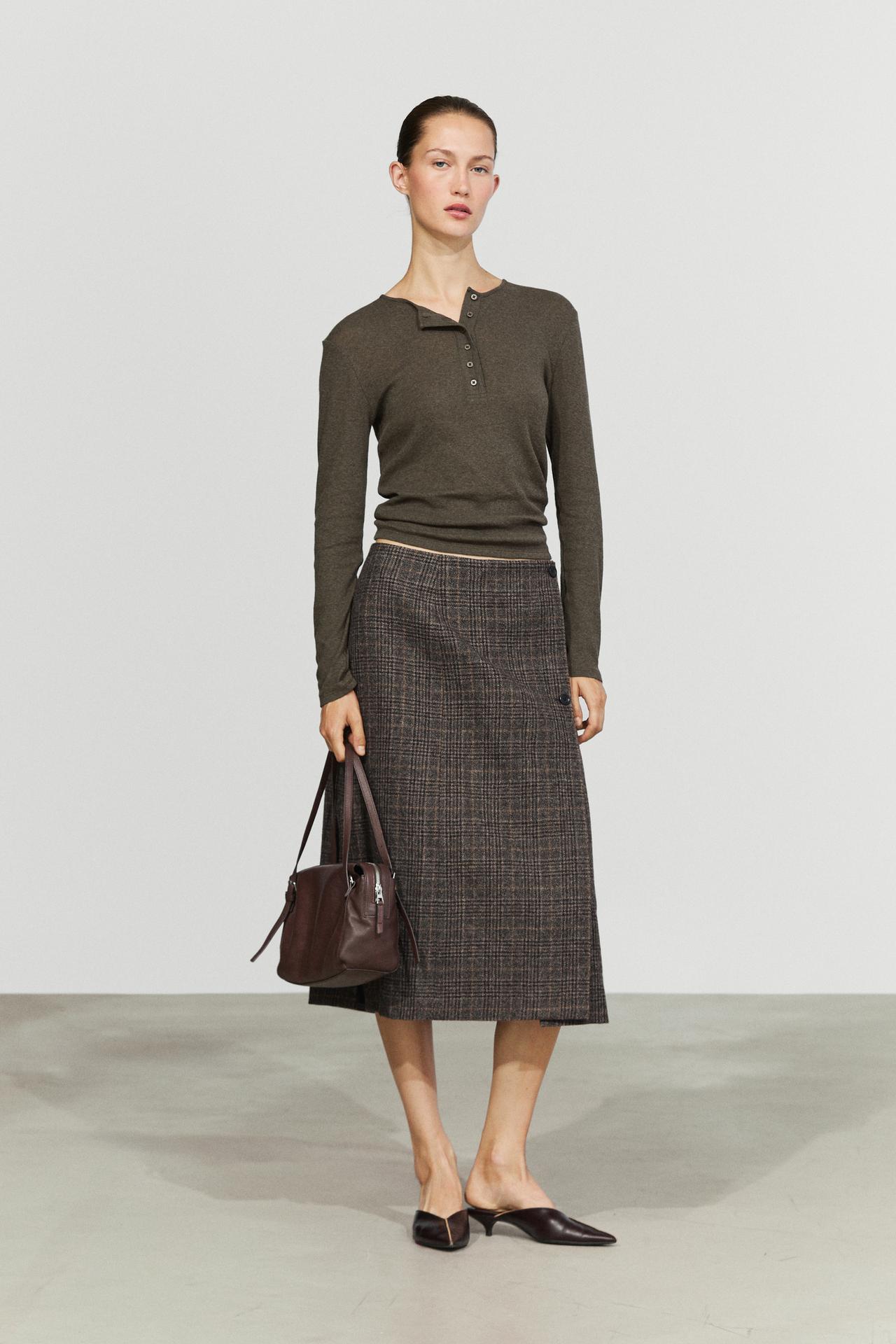 Button-detail wrap midi skirt — MOLE BROWN