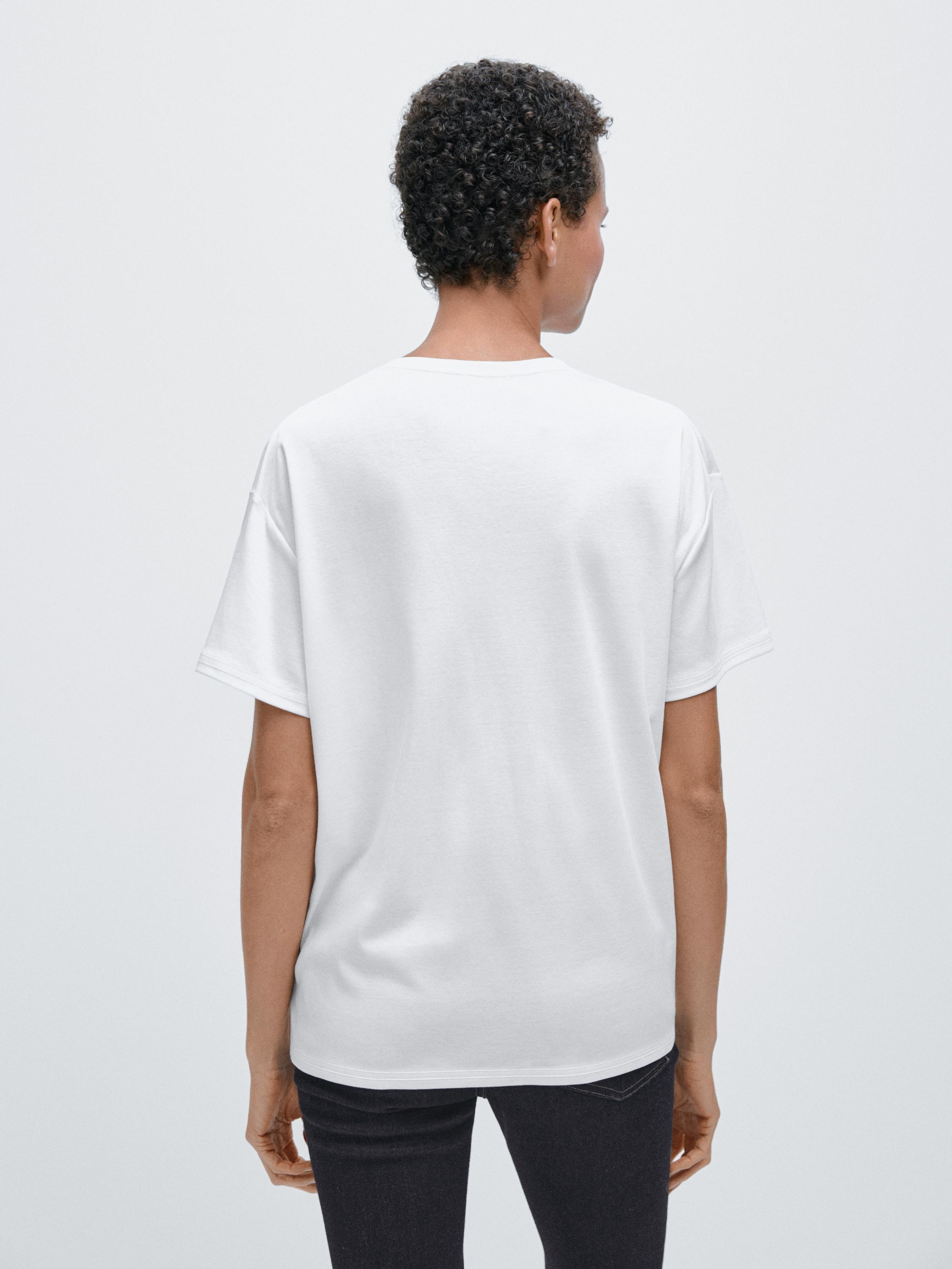 Flowing V-neck T-shirt — WHITE