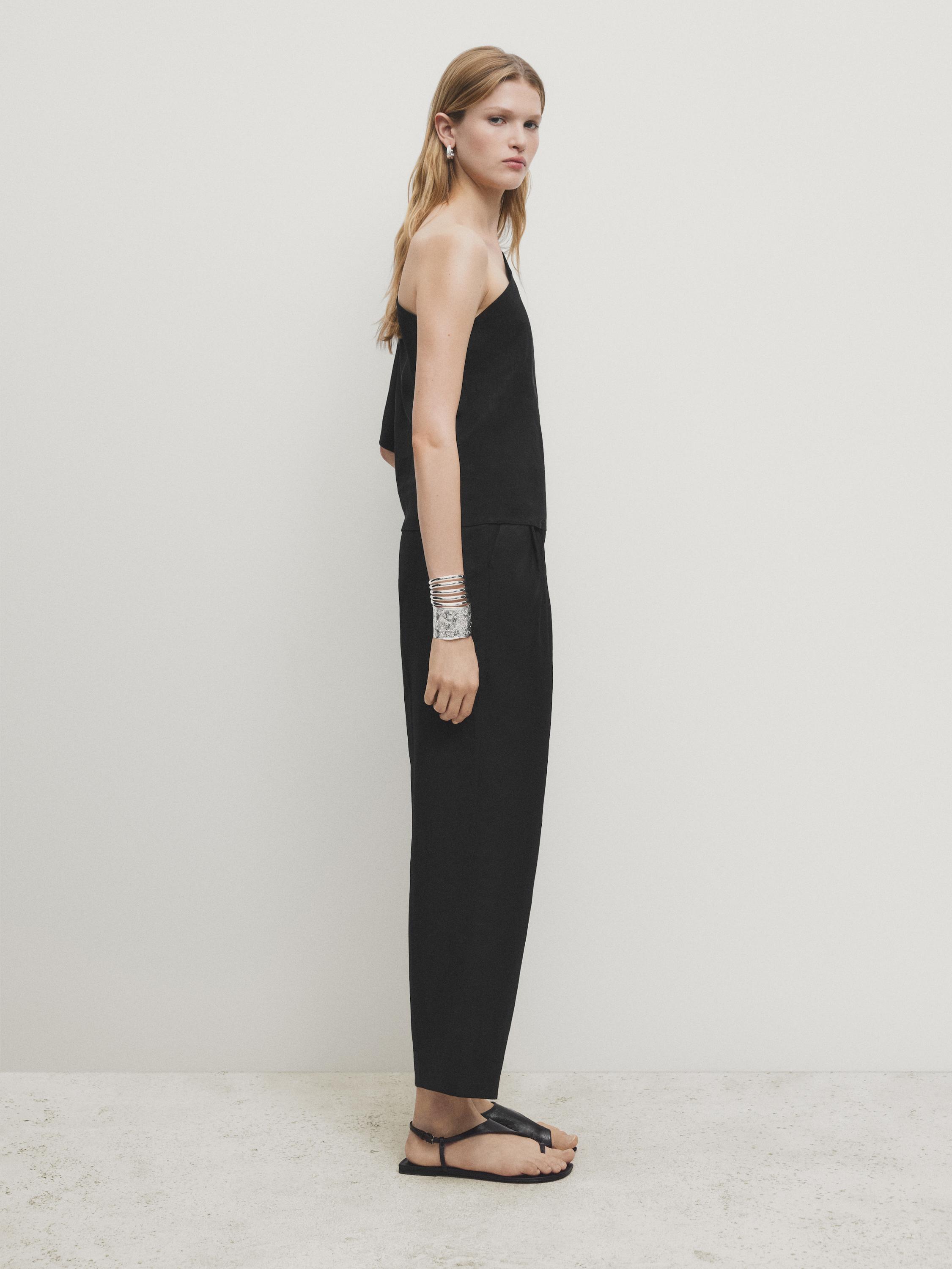 Asymmetric linen blend top