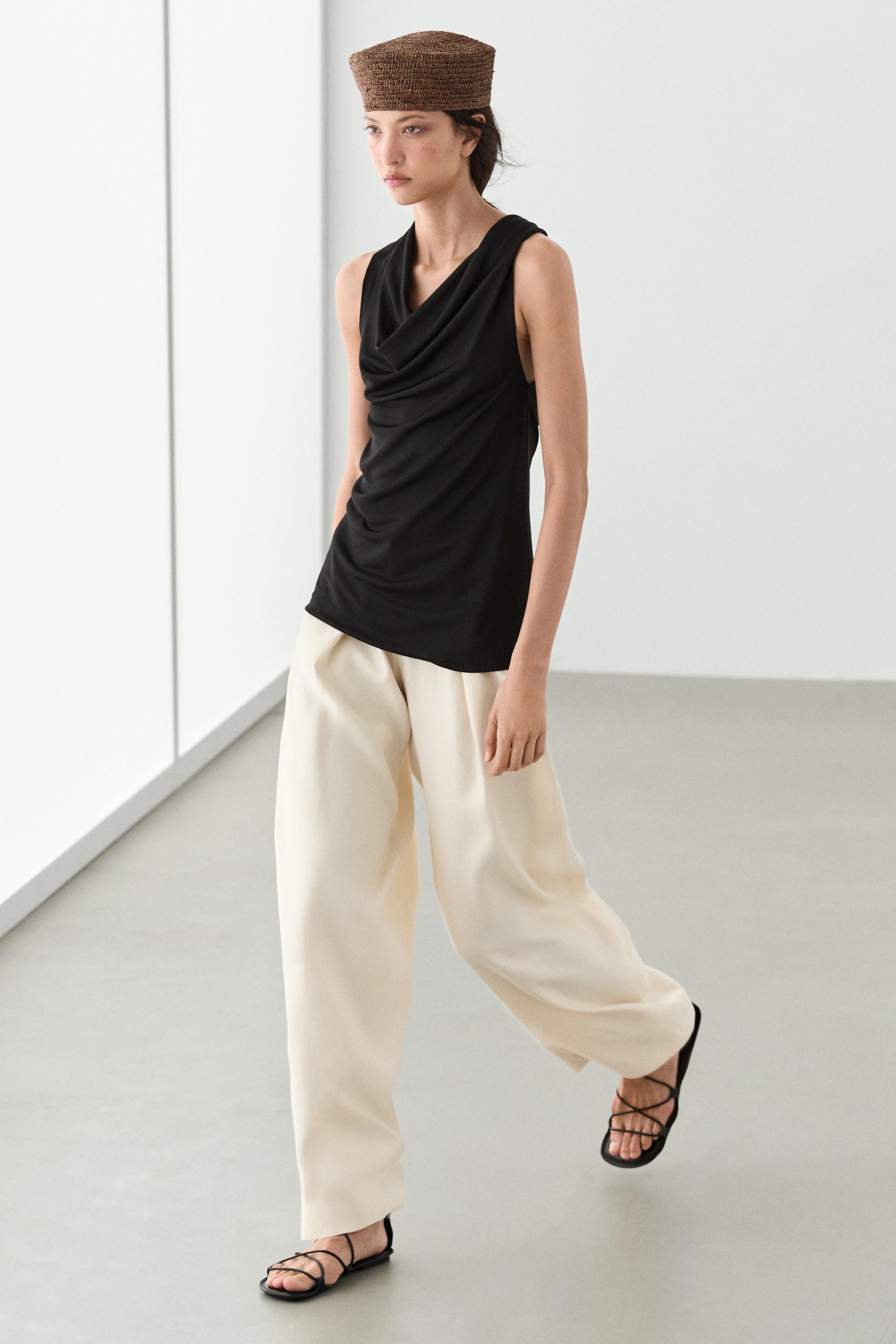 Flowing top with knot detail — BLACK