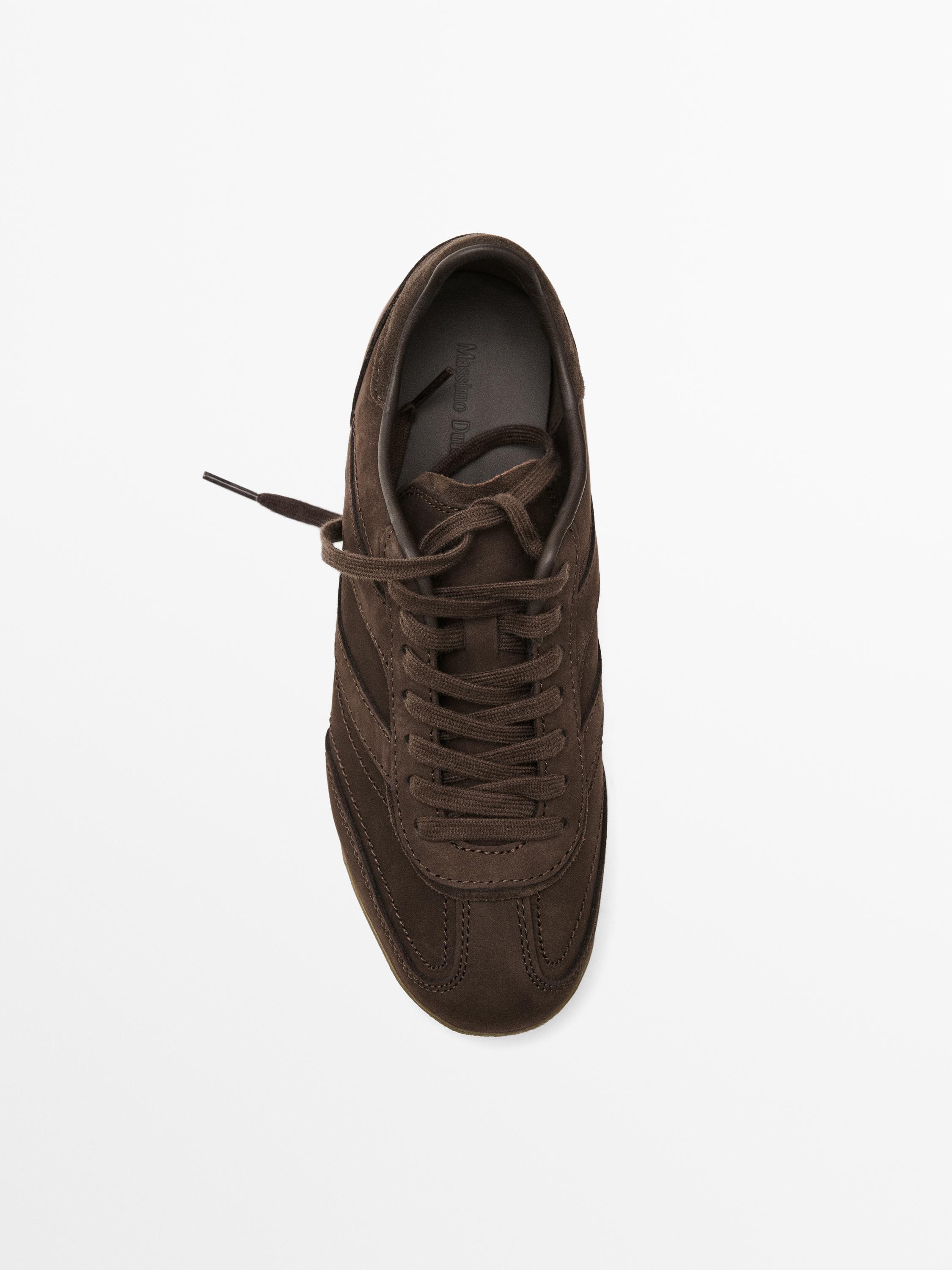 Sneakers in pelle a tinta unita