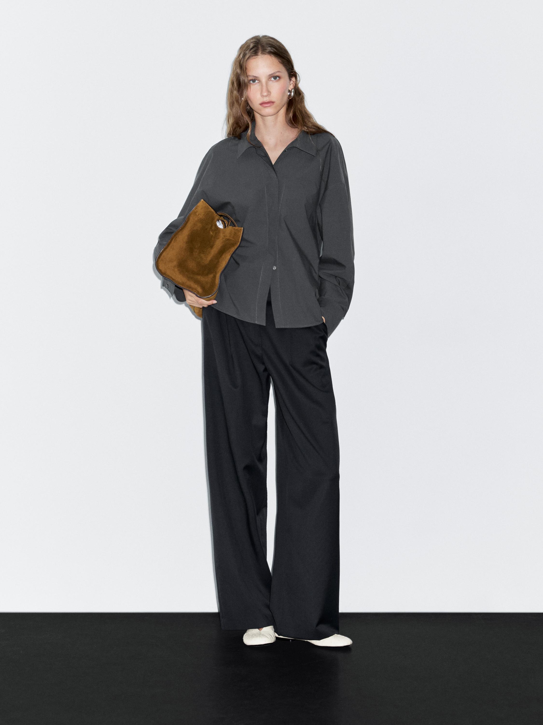 Loose-fitting 100% cotton poplin shirt