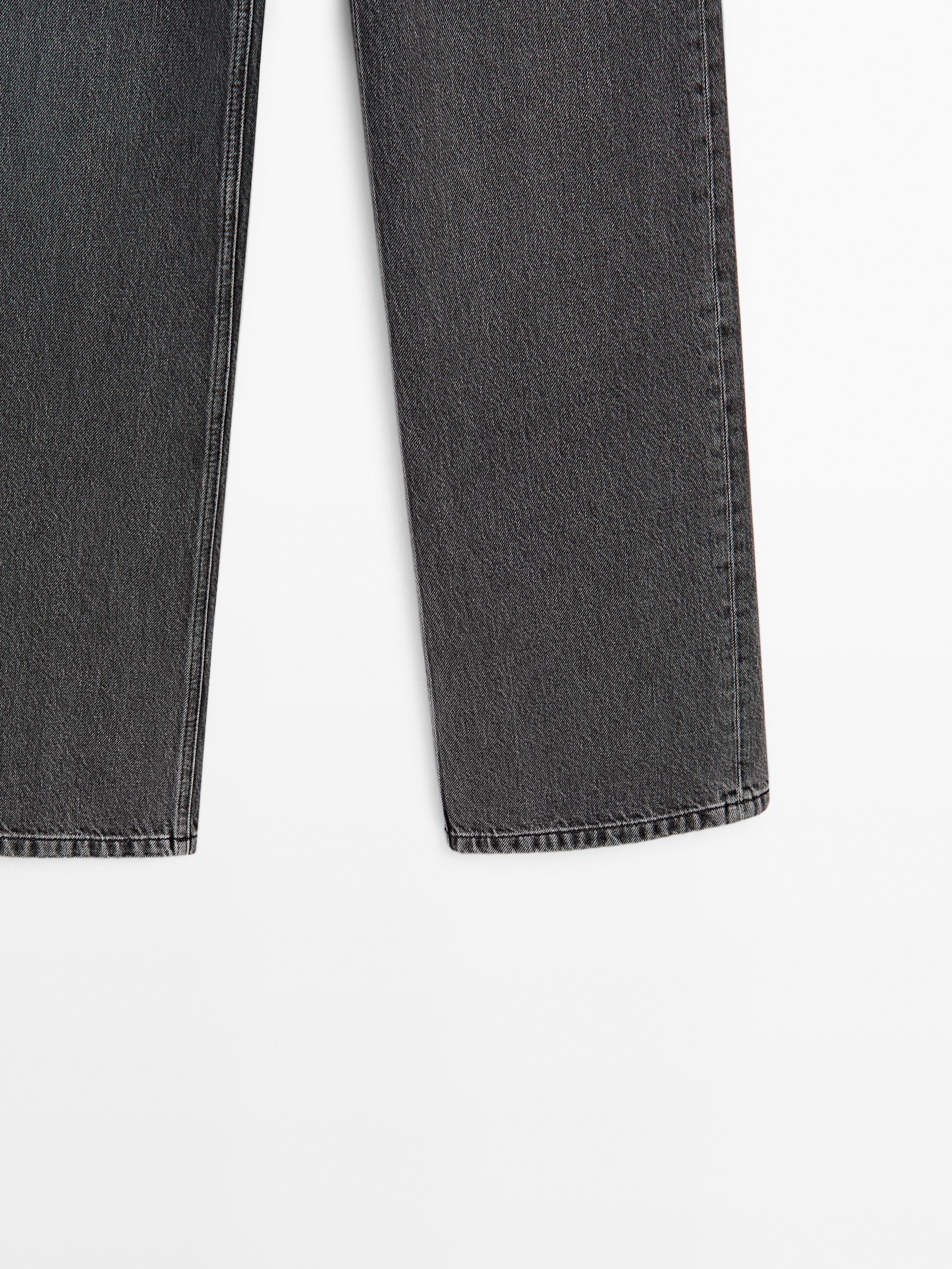 Mid-waist wide-leg jeans