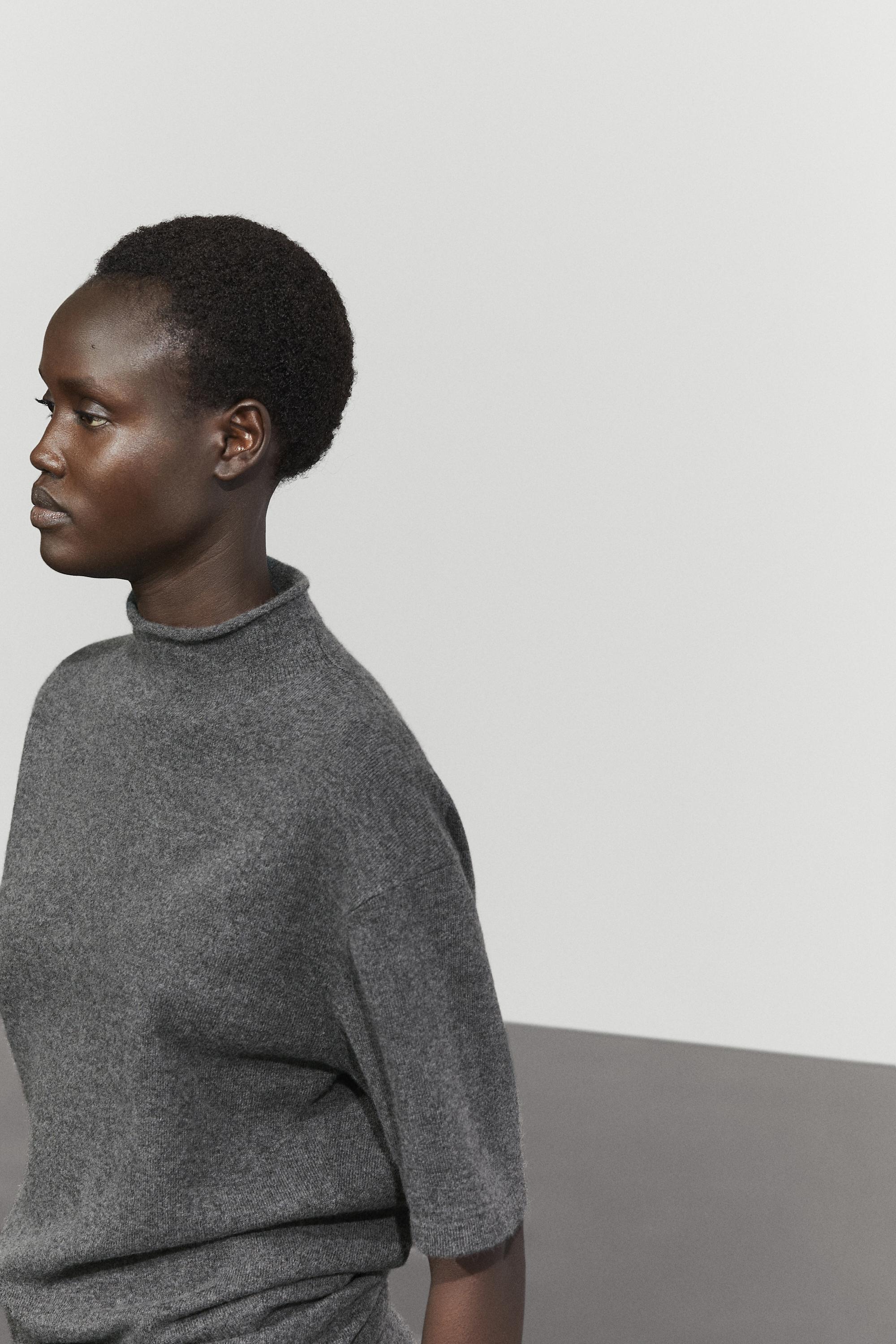 Wool blend mock turtleneck knit sweater — MEDIUM GREY