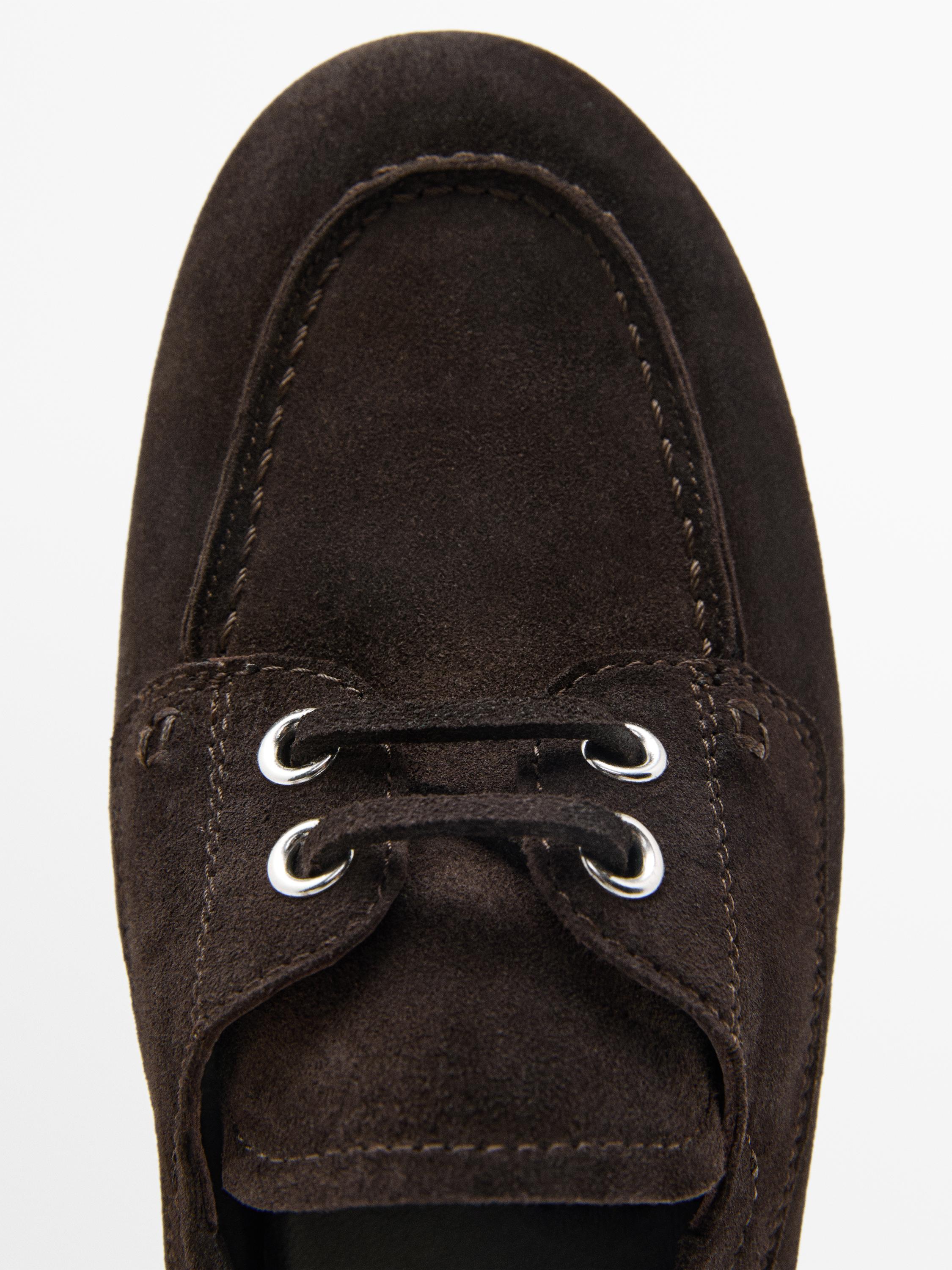 Leather deck shoes — BROWN