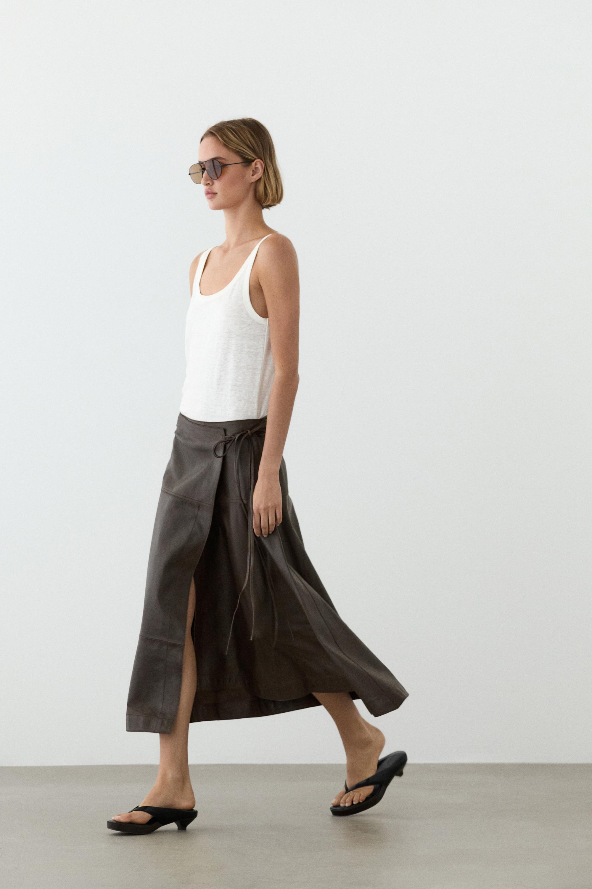 100% linen strappy top — Off white