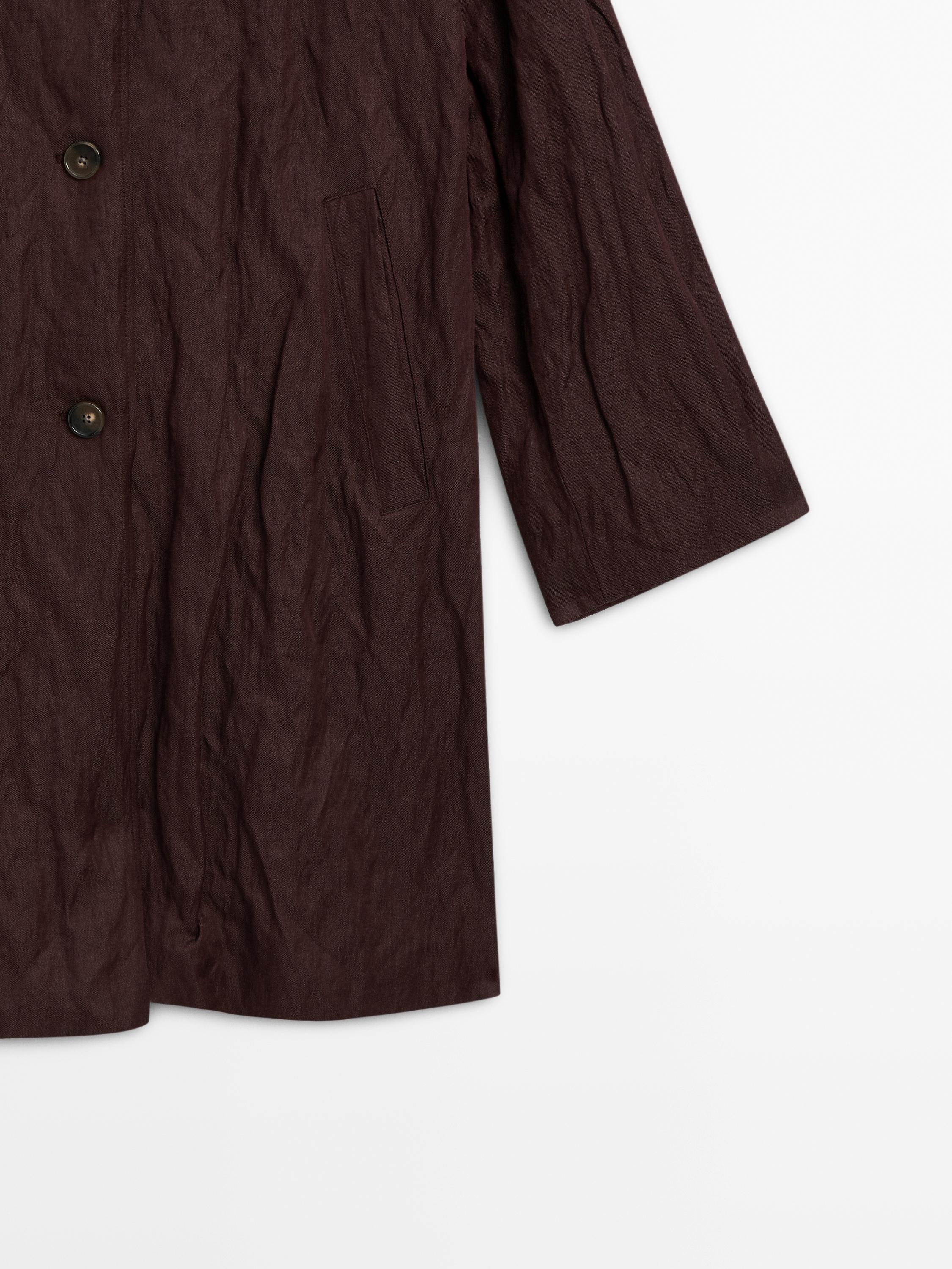 Burgundy trench coat in crinkle fabric