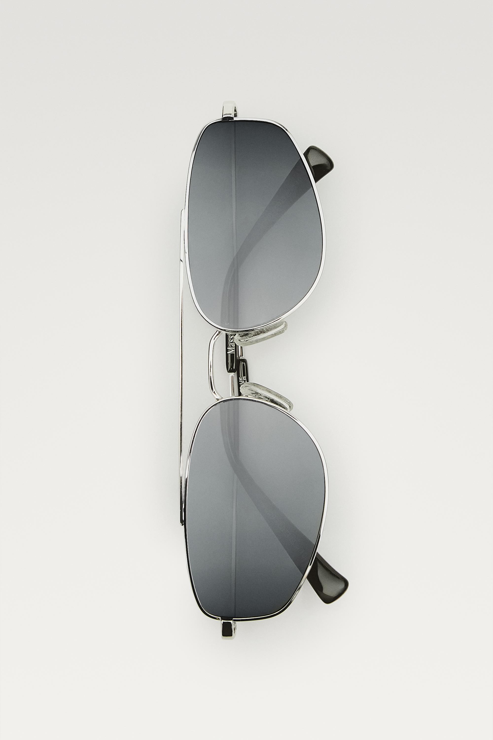 Metal sunglasses — SILVER