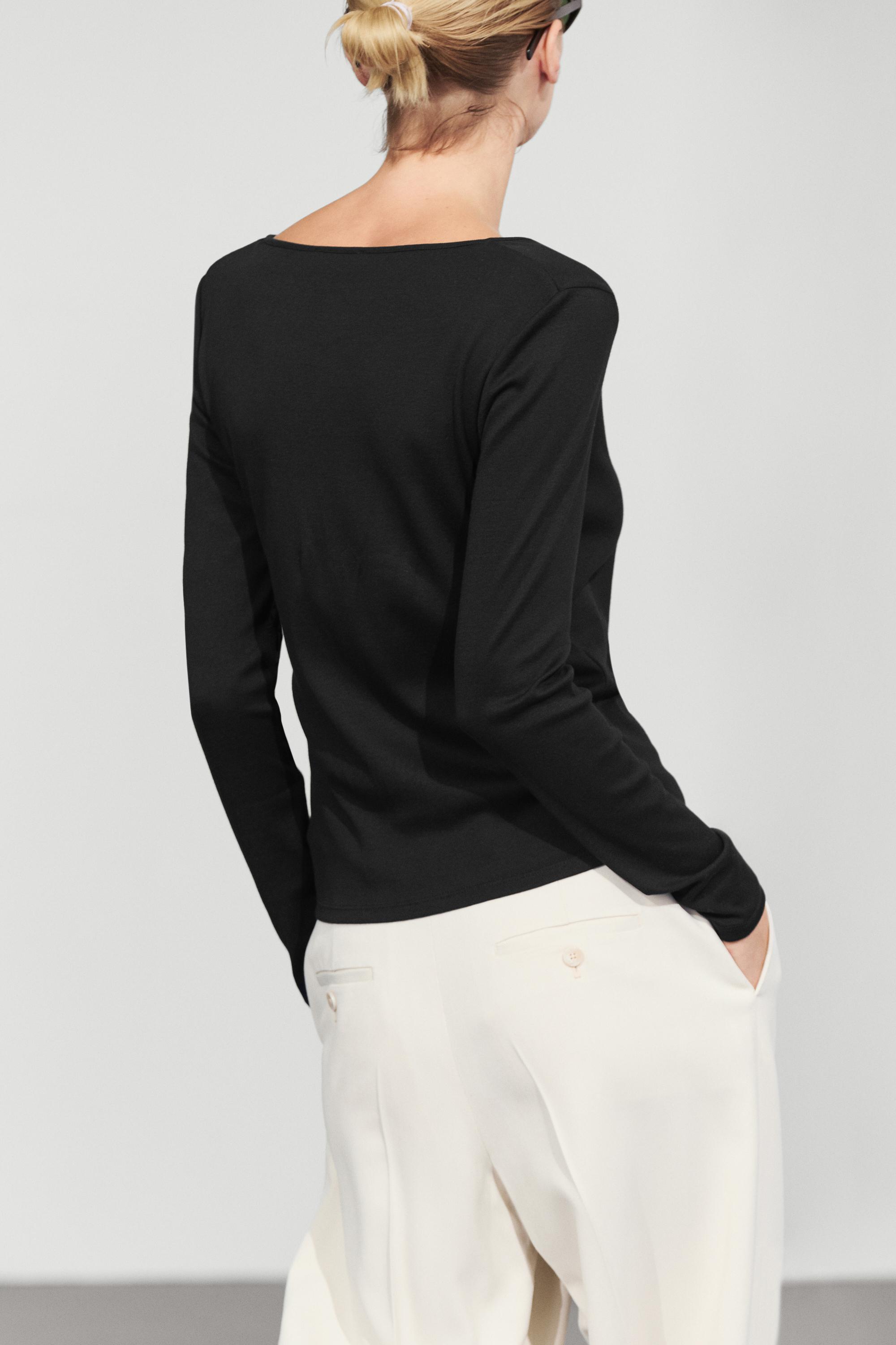 100% cotton button-placket T-shirt — BLACK