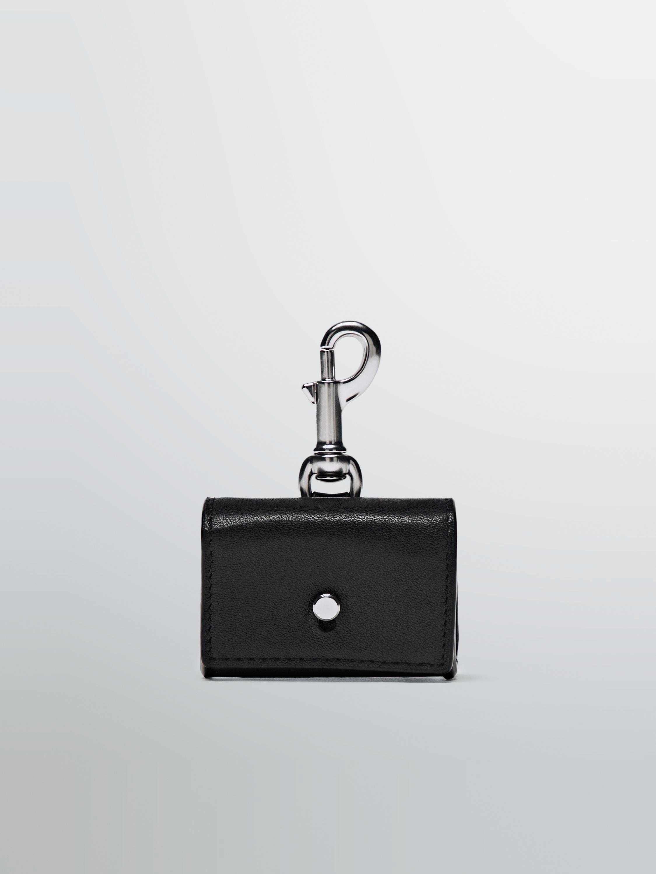 Funda airpods pell napa