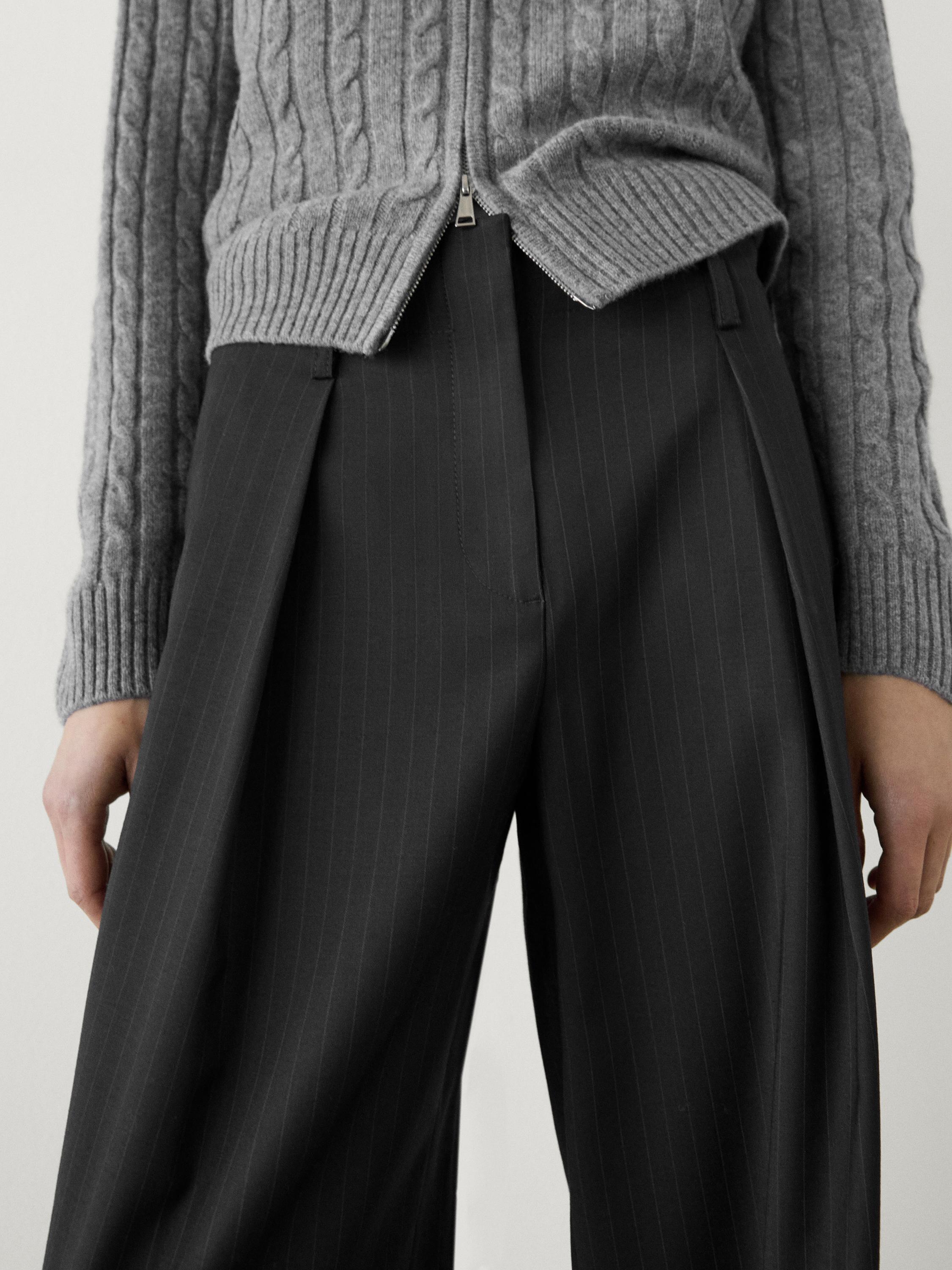 Straight-leg pleated pinstripe trousers