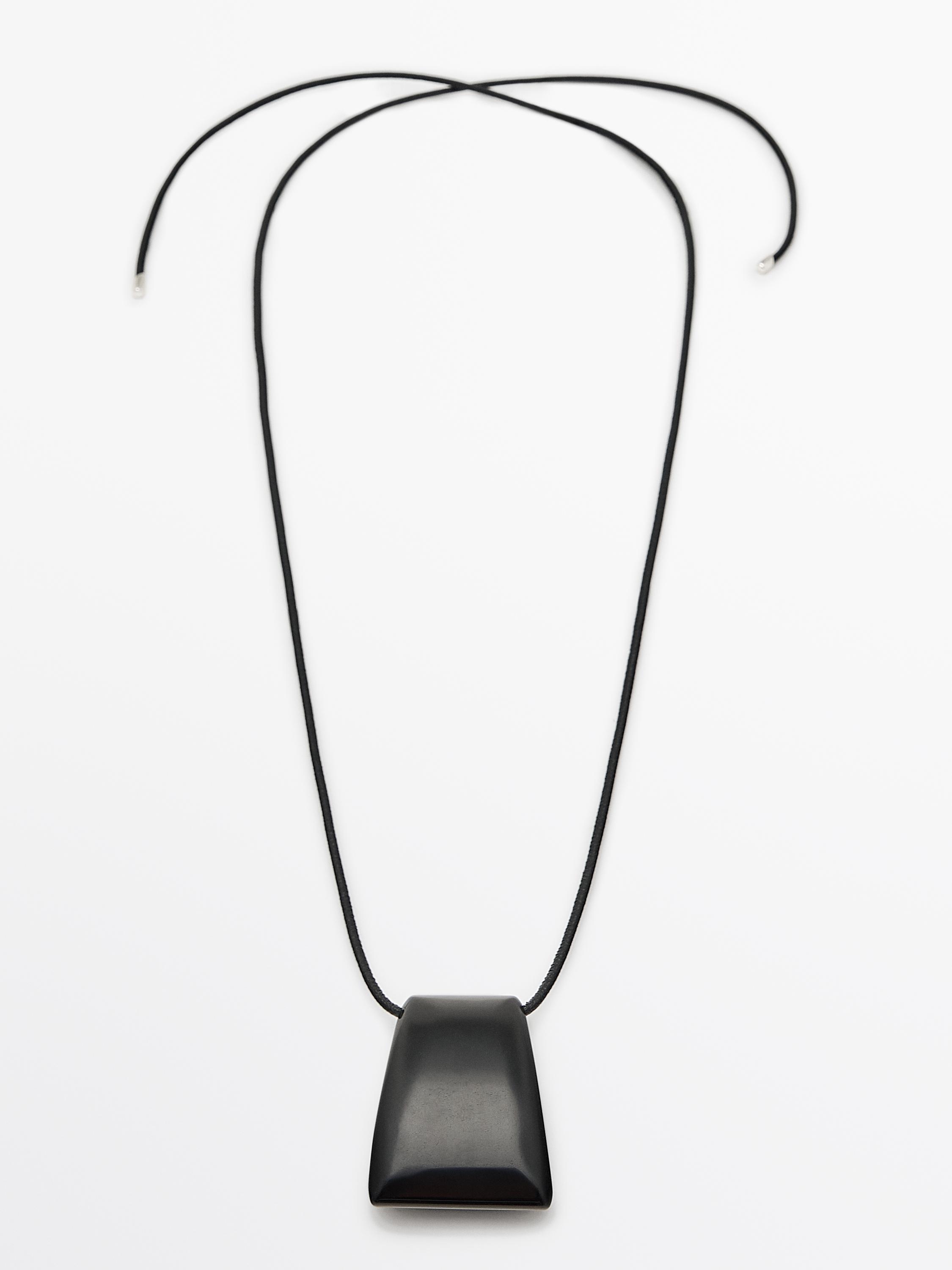 Cord necklace with natural stone