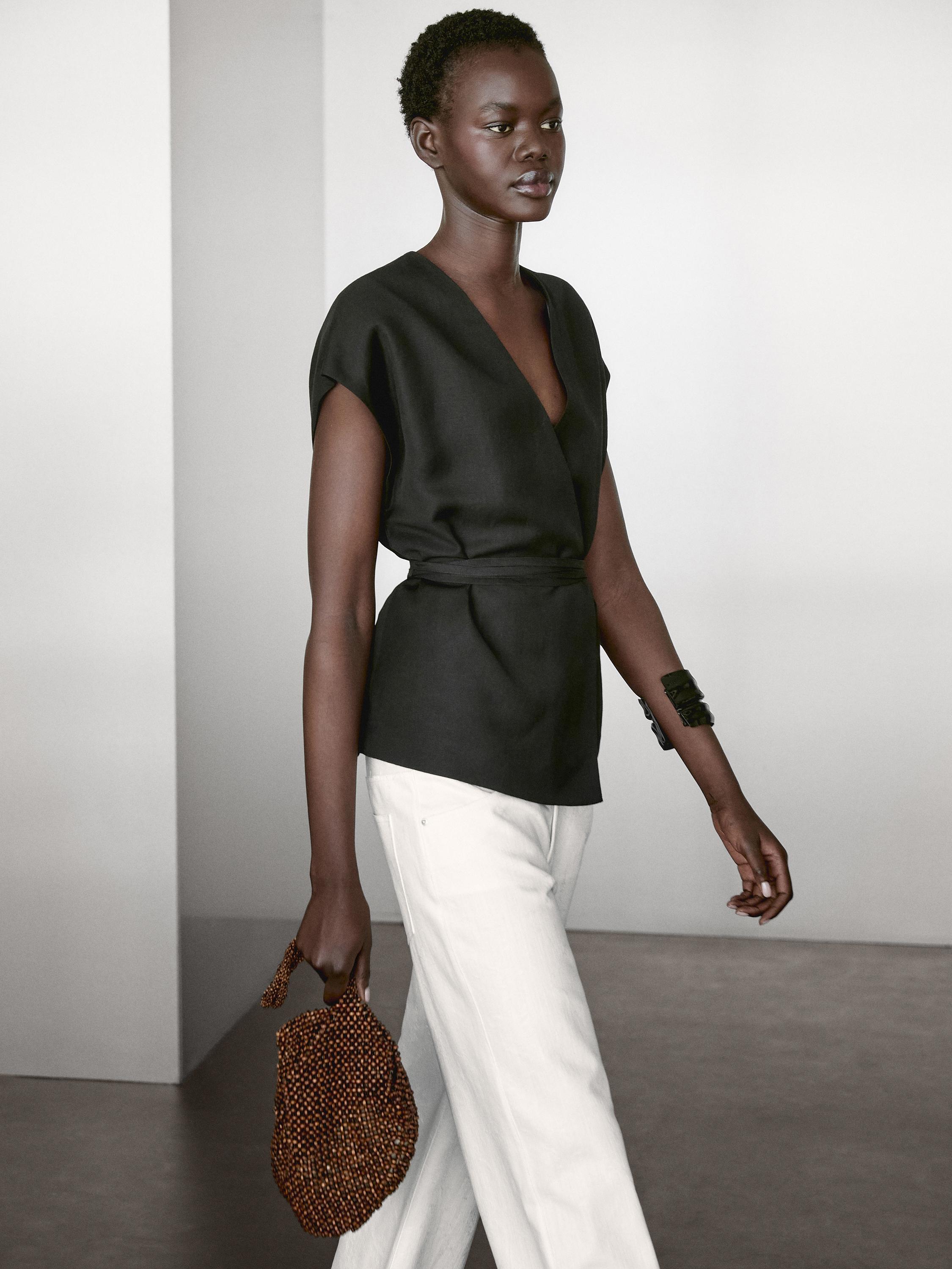 كيمونو متداخل من الكتان المخلوط مفصل برباط