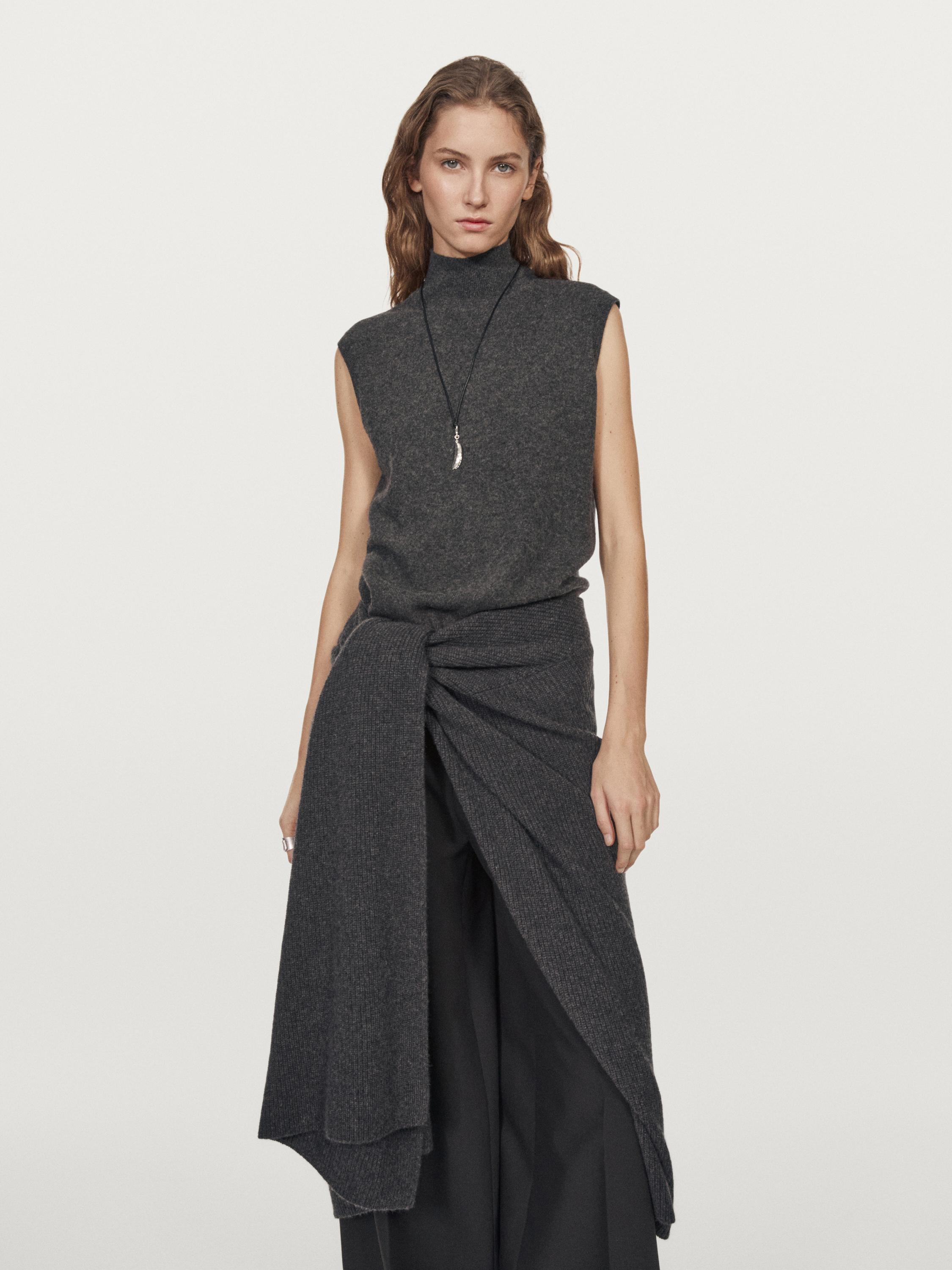 100% cashmere knit waistcoat