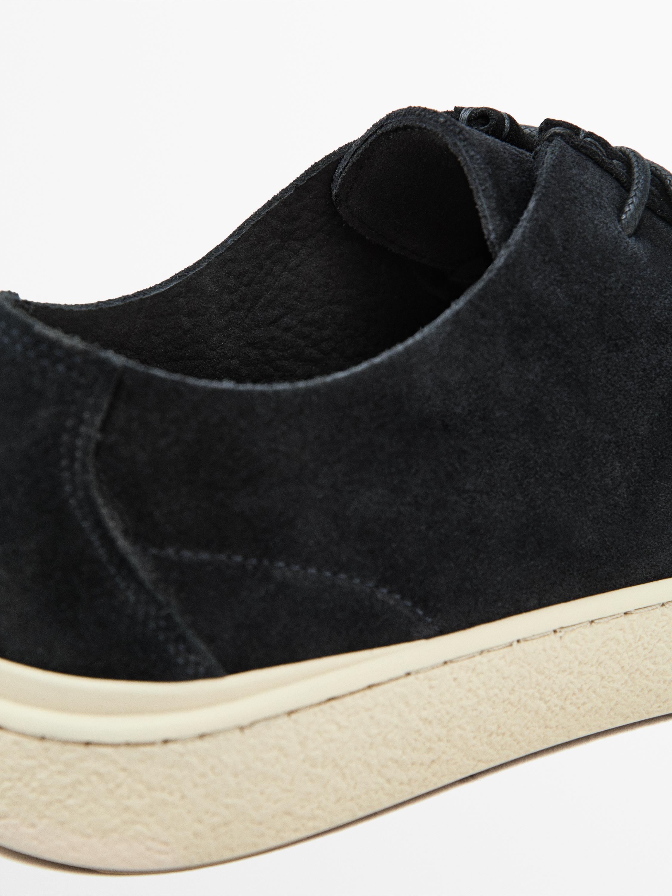Moc toe split suede shoes