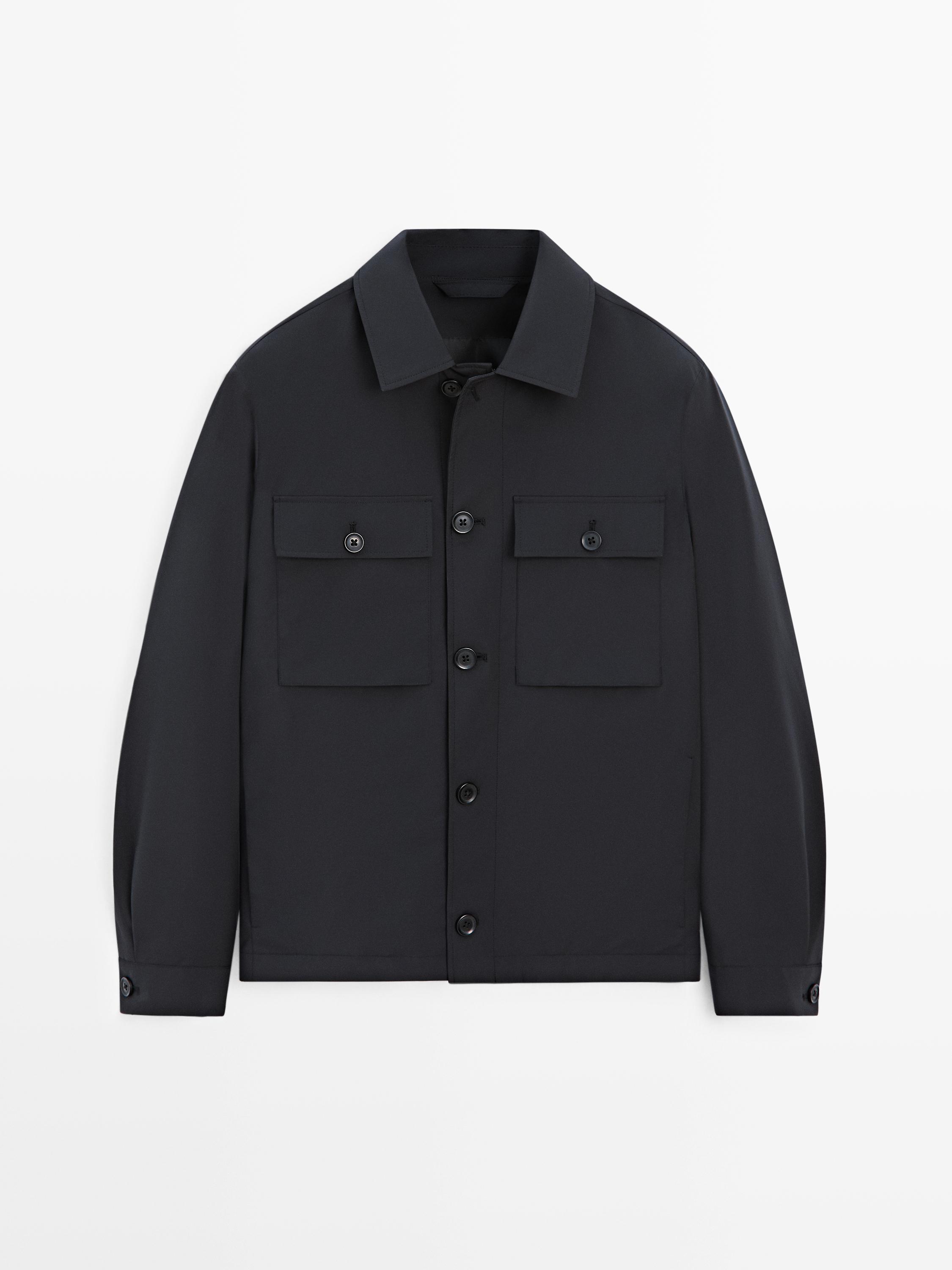 Short jacket with pocket detail