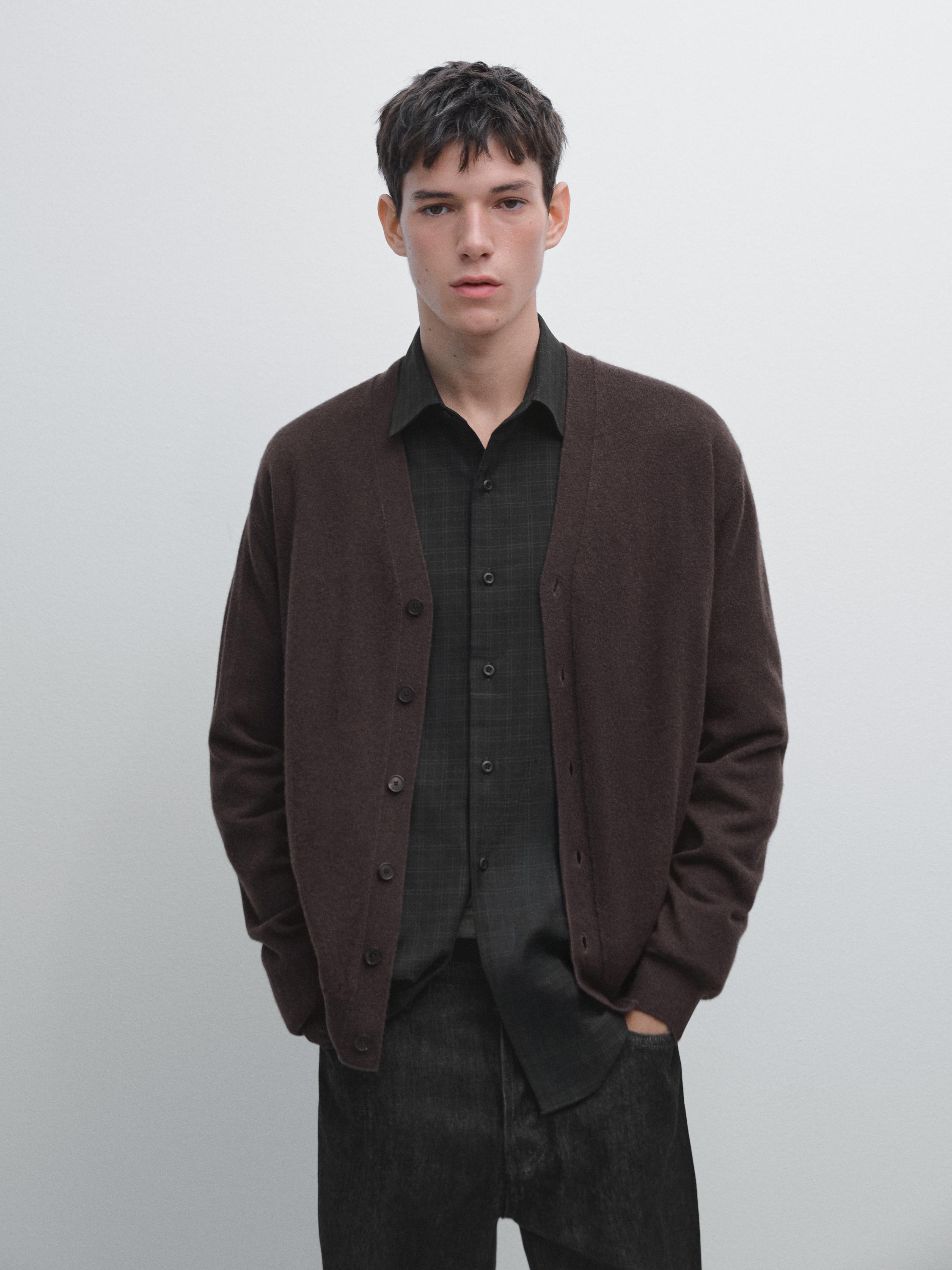 Wool blend V-neck knit cardigan