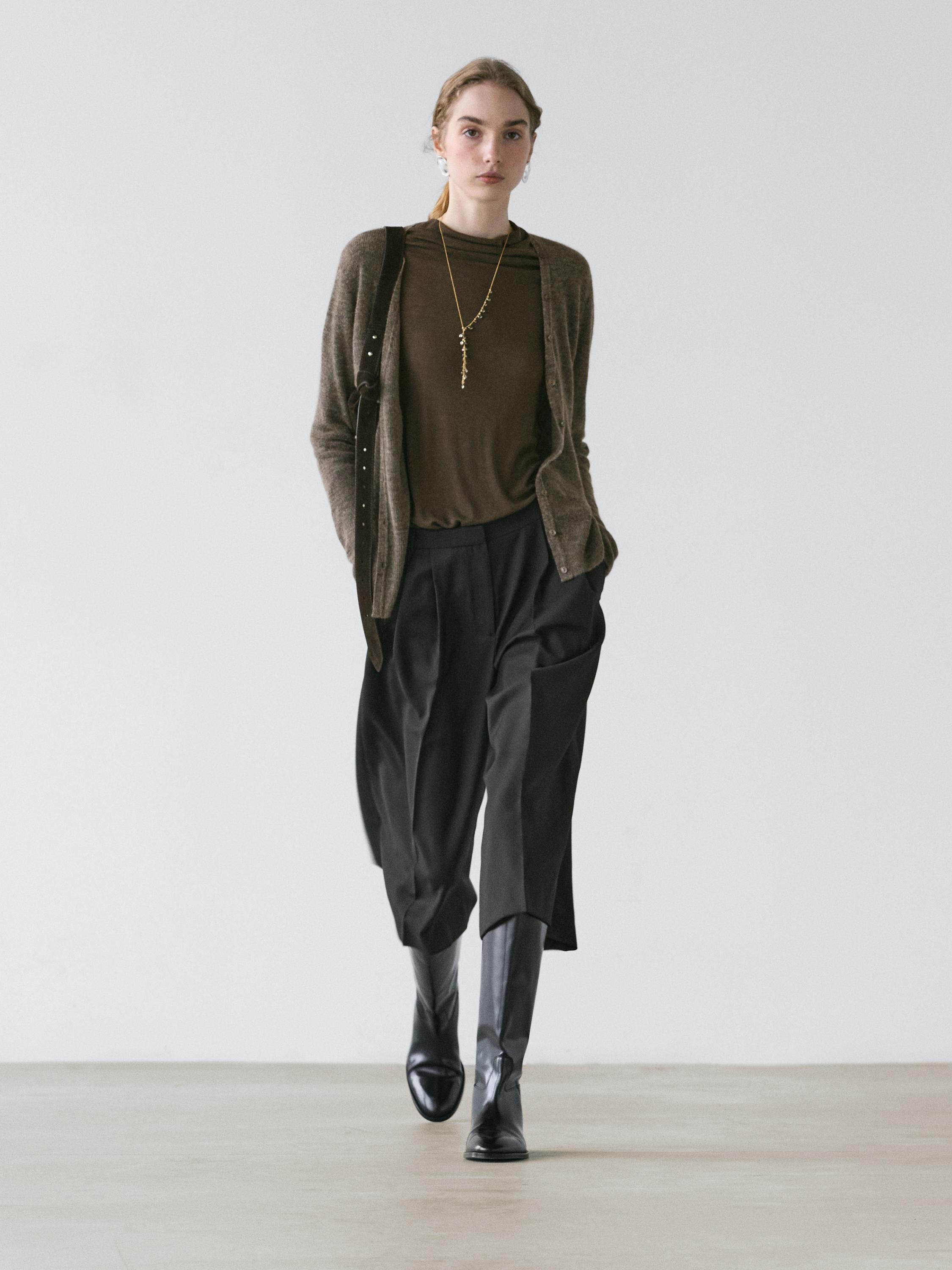 Long Bermuda shorts 100% wool