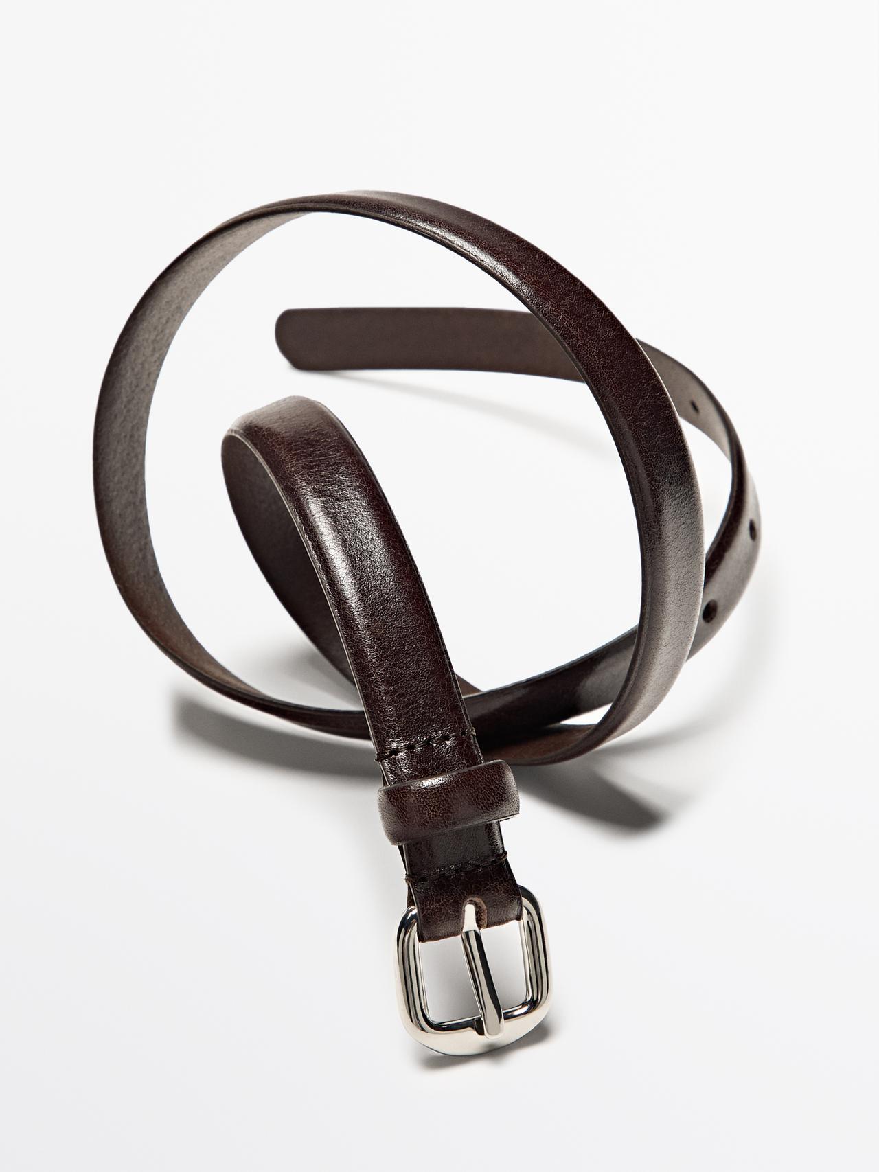 Leather belt with arched buckle — BROWN