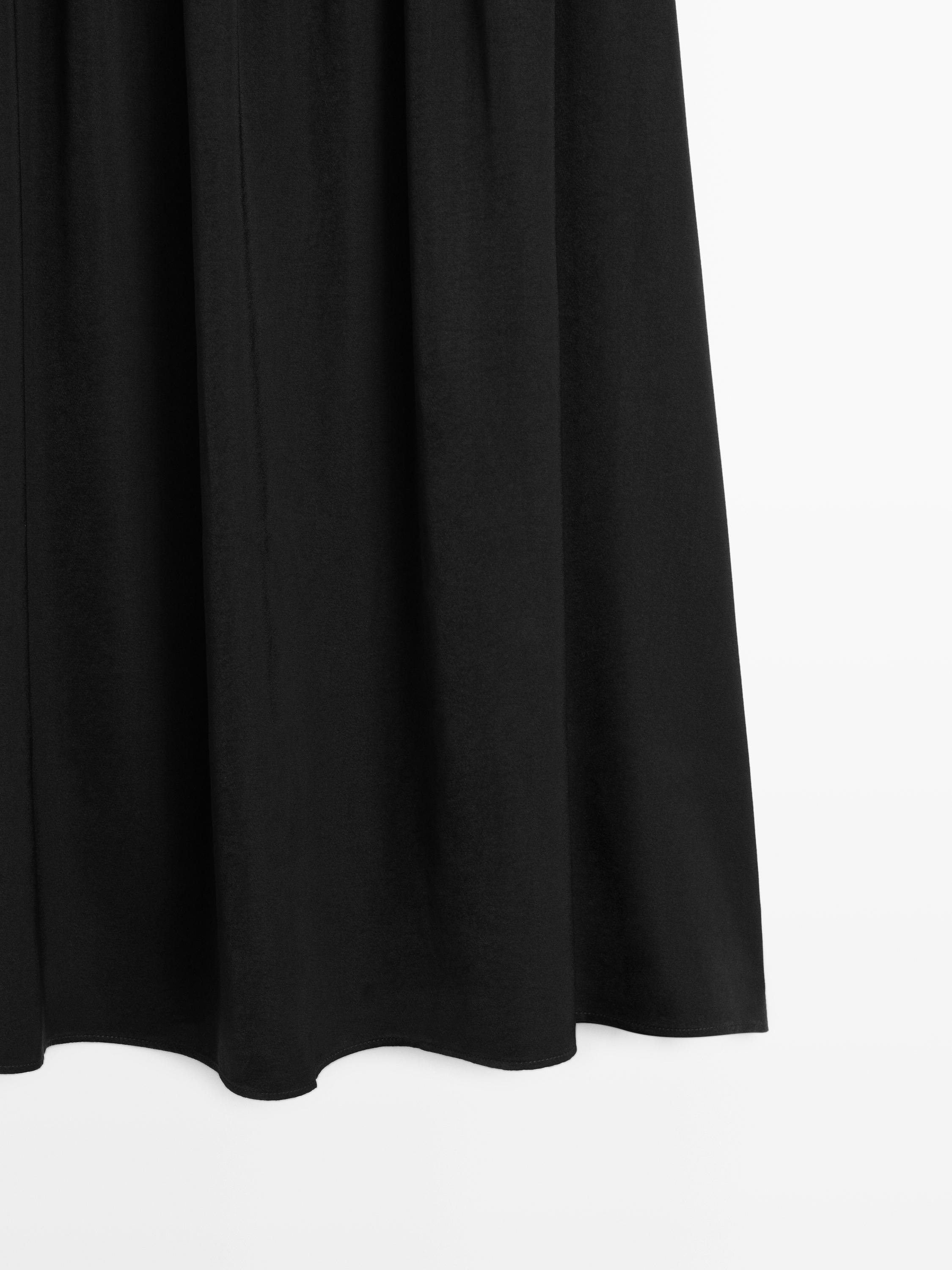 Flowing contrast midi skirt — BLACK