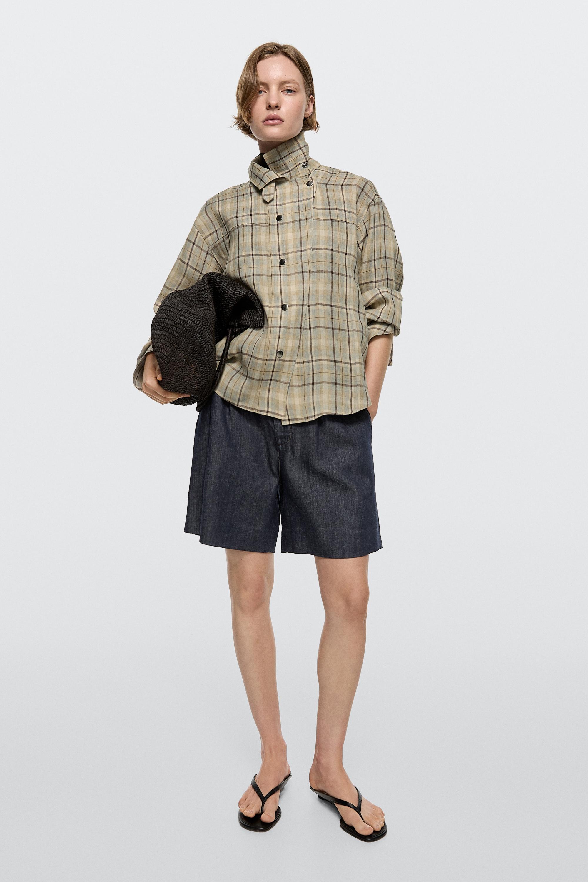 Cotton denim Bermuda shorts with topstitching — DARK BLUE