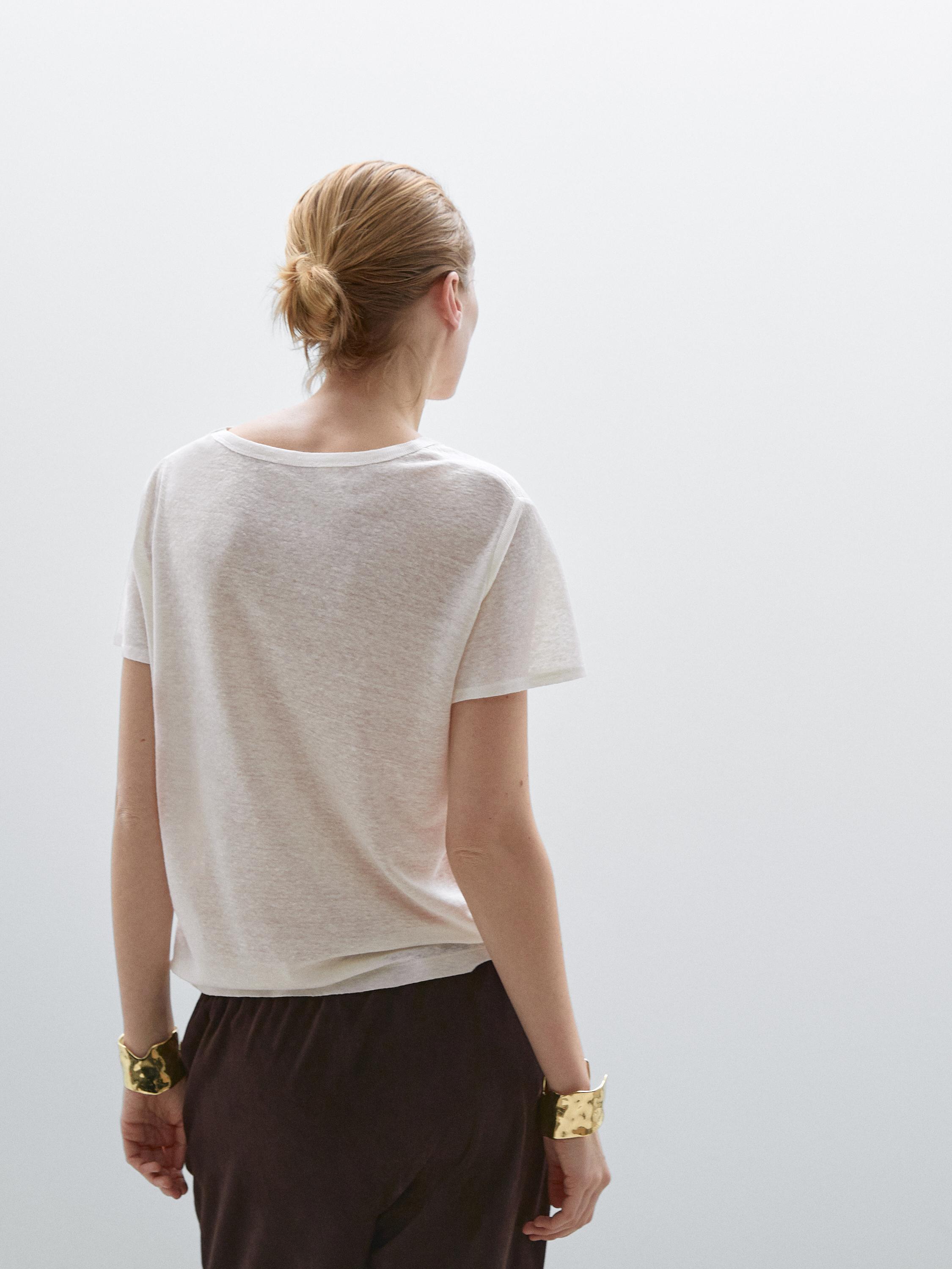 Camiseta cuello pico 100% lino