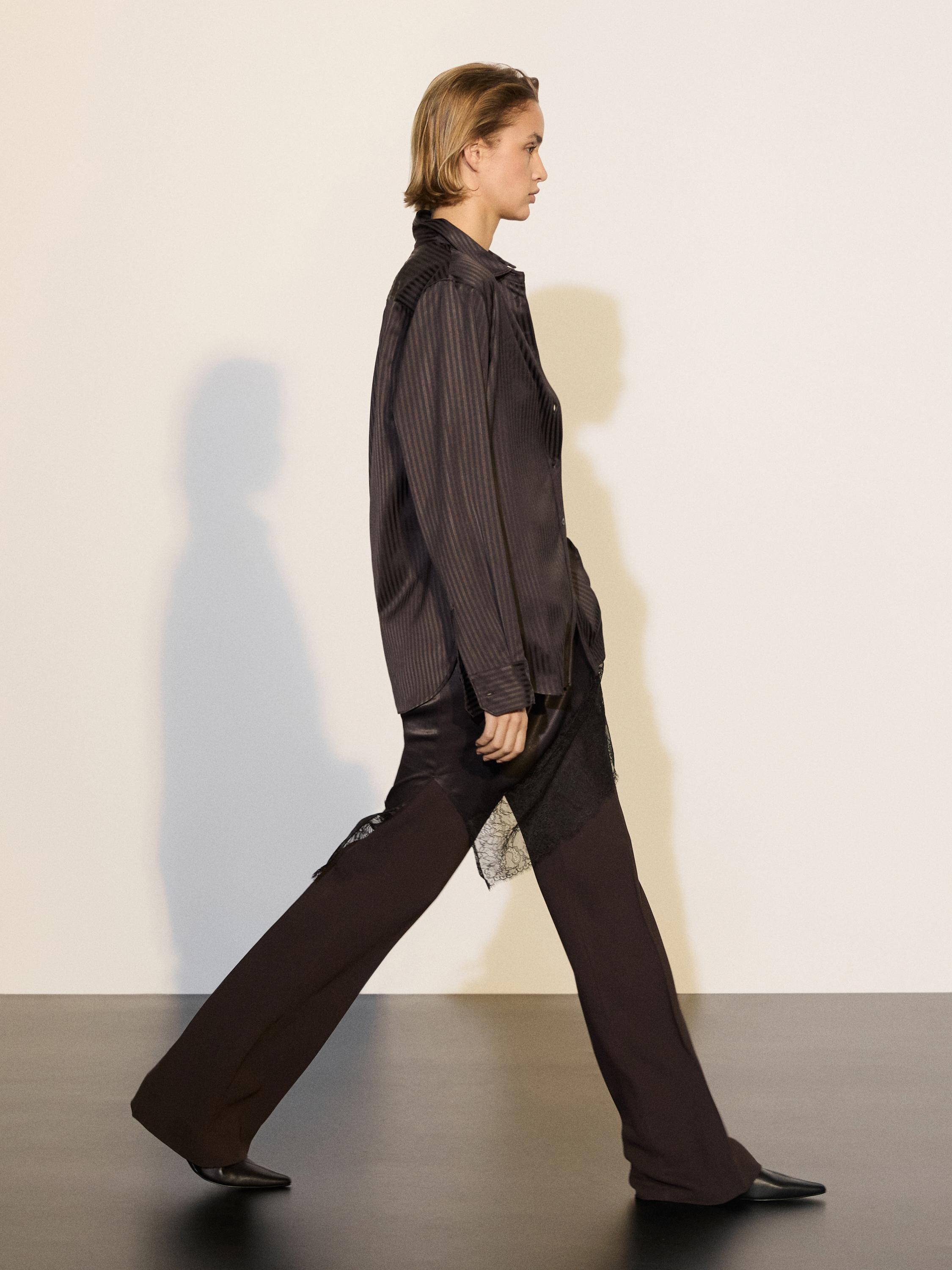 Striped flowing shirt — BROWN