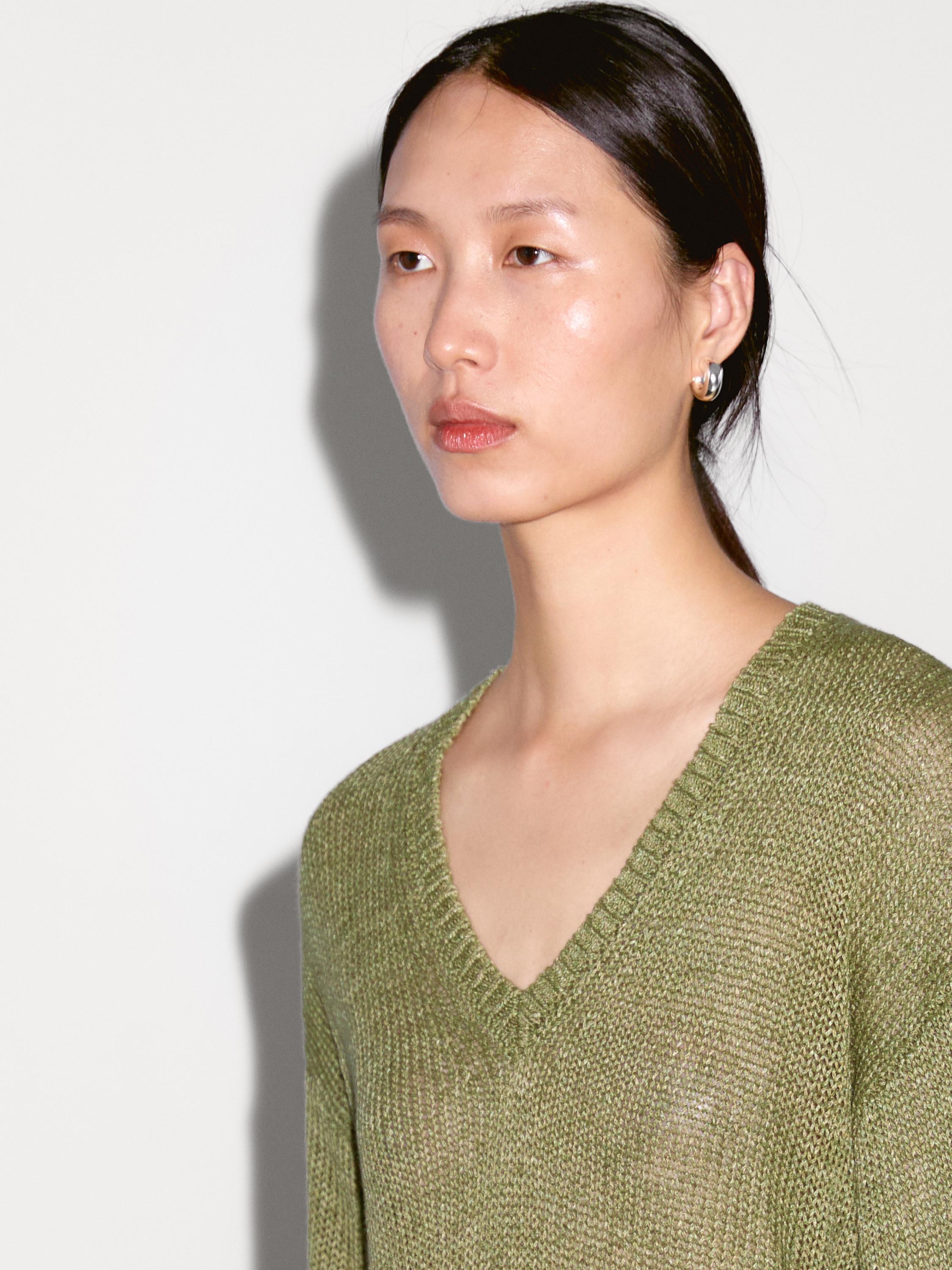 100% linen cutwork sweater