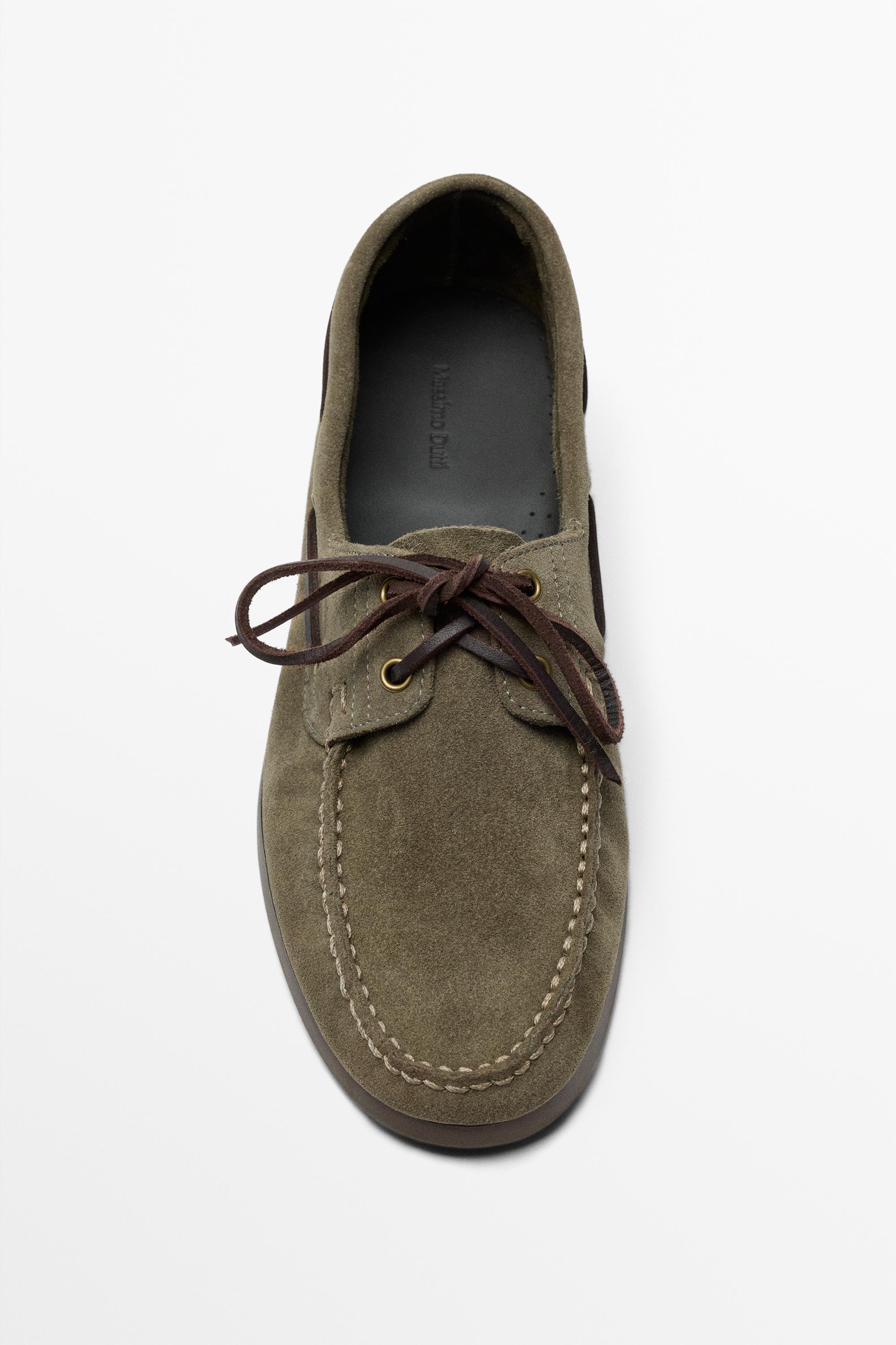 Leather boat shoe — BOTTLE
