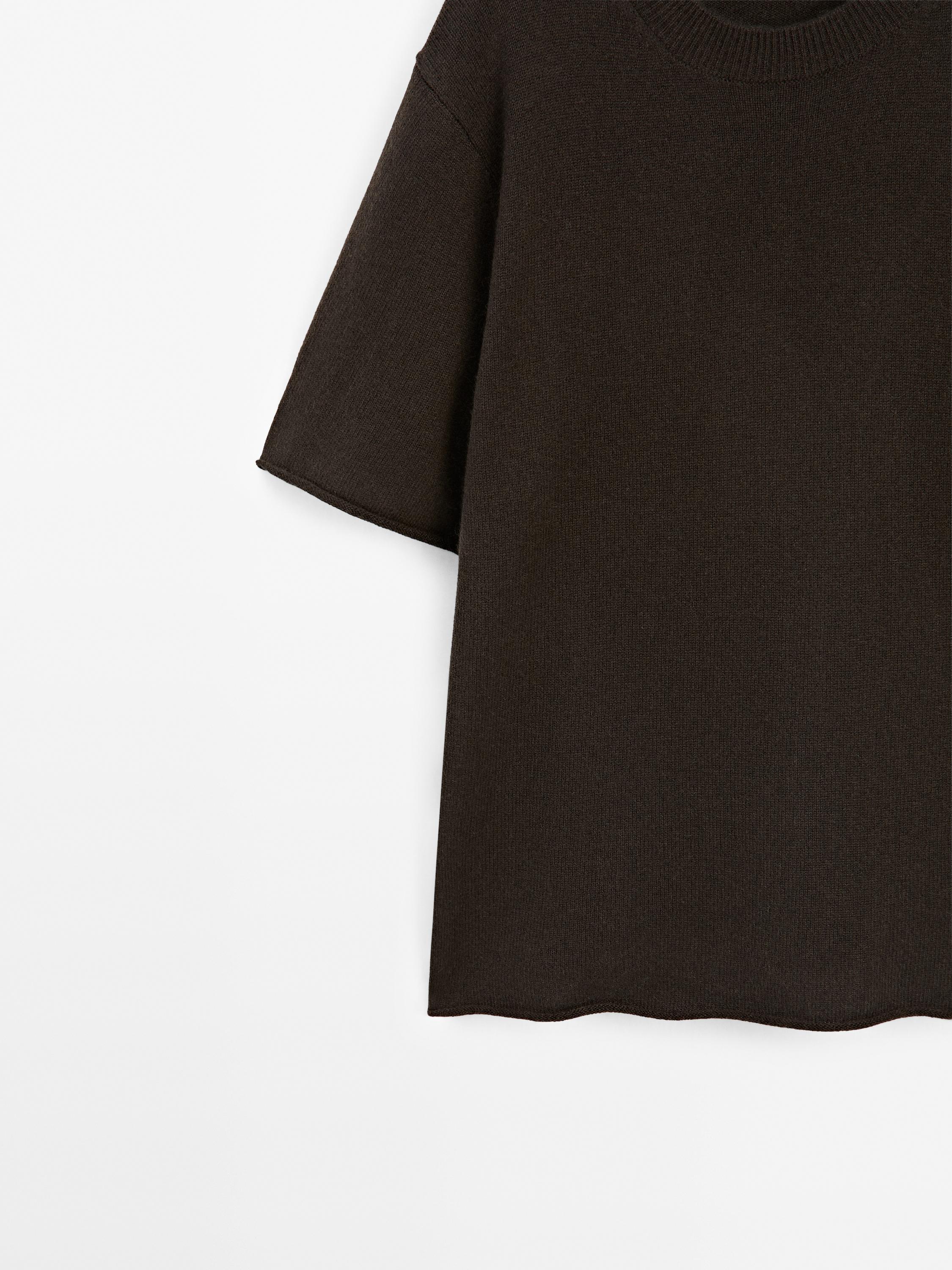 100% cashmere oversize knit sweater