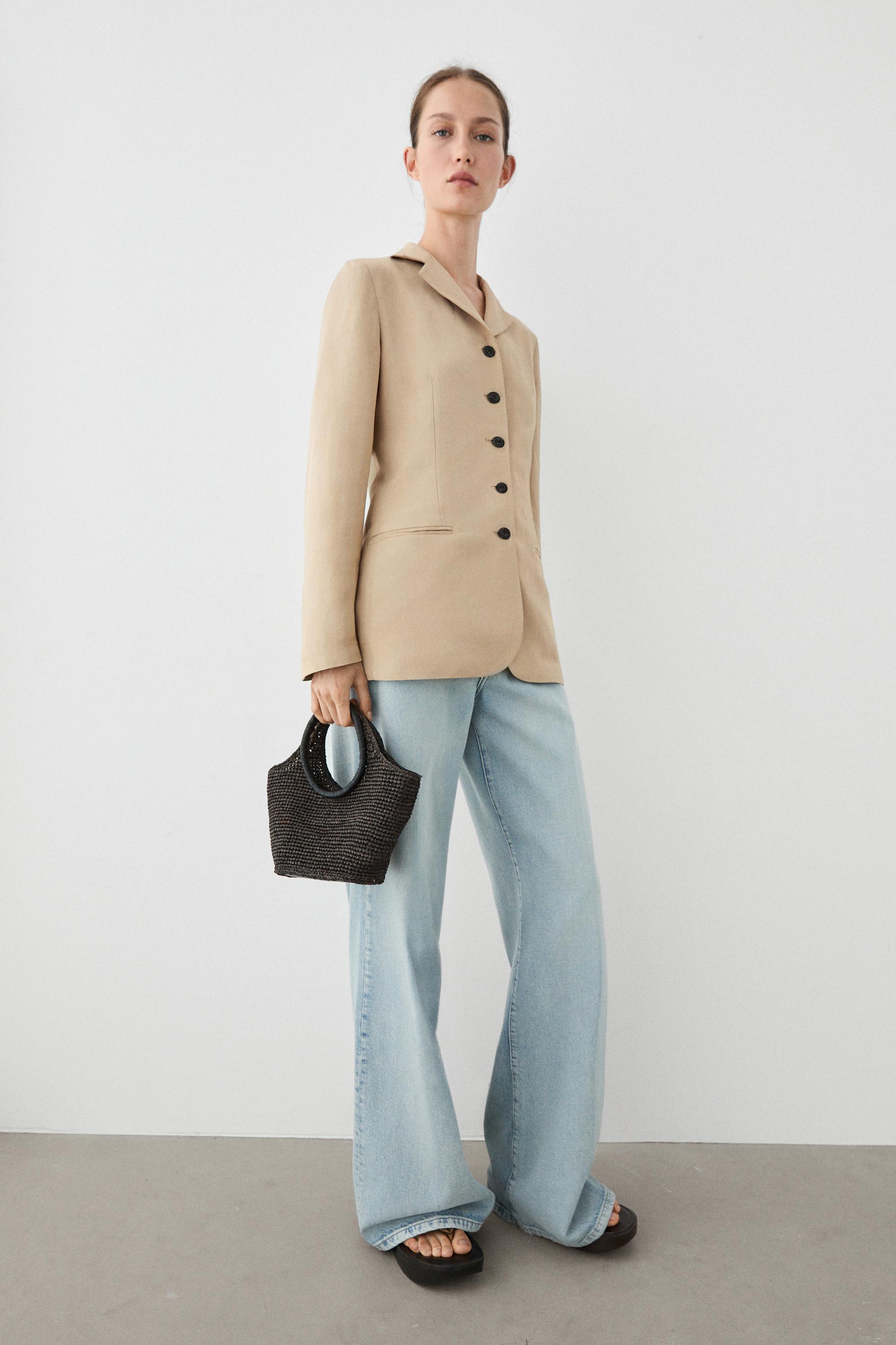 Flowing buttoned blazer — BEIGE