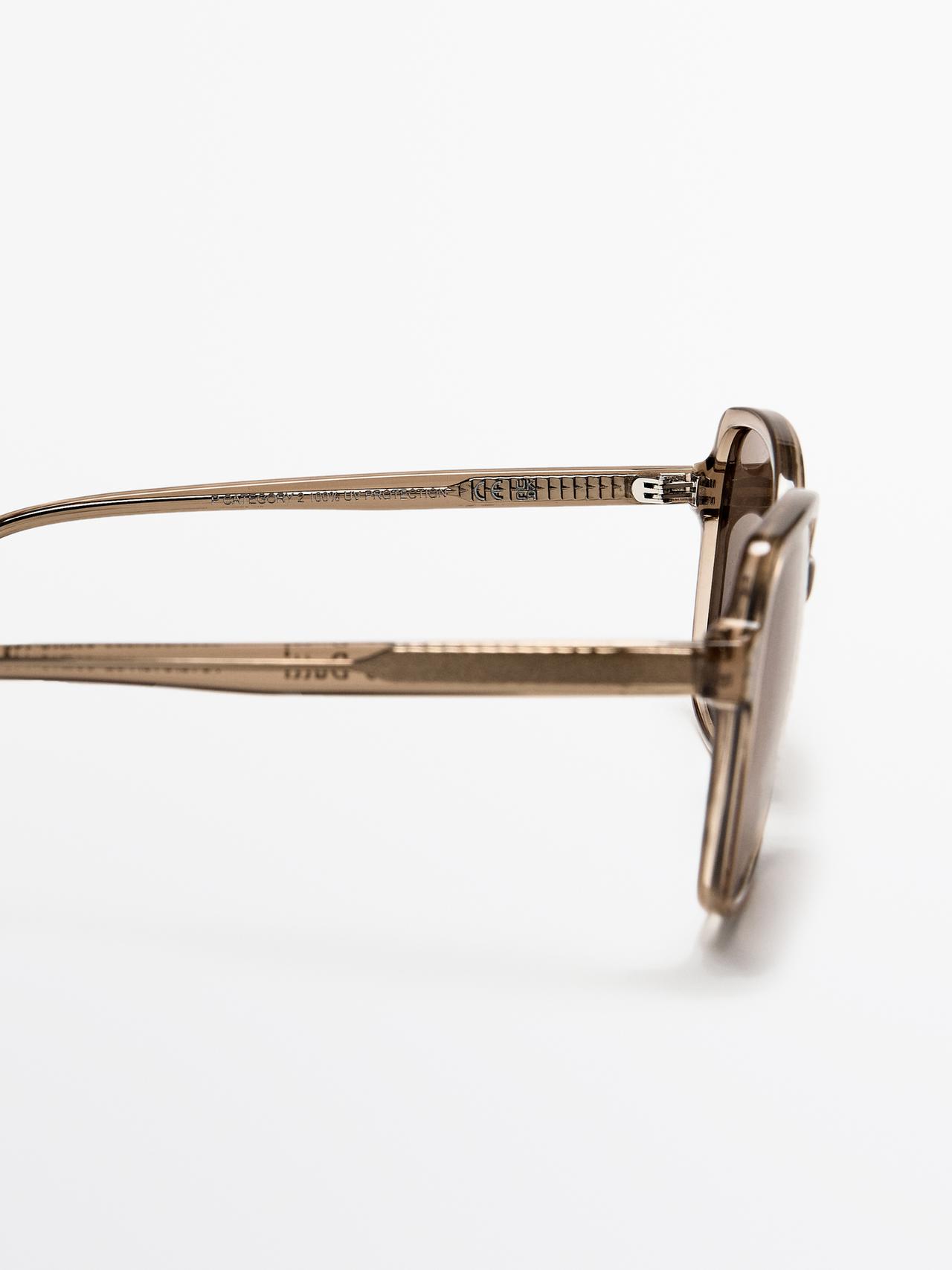 Square sunglasses — Caramel