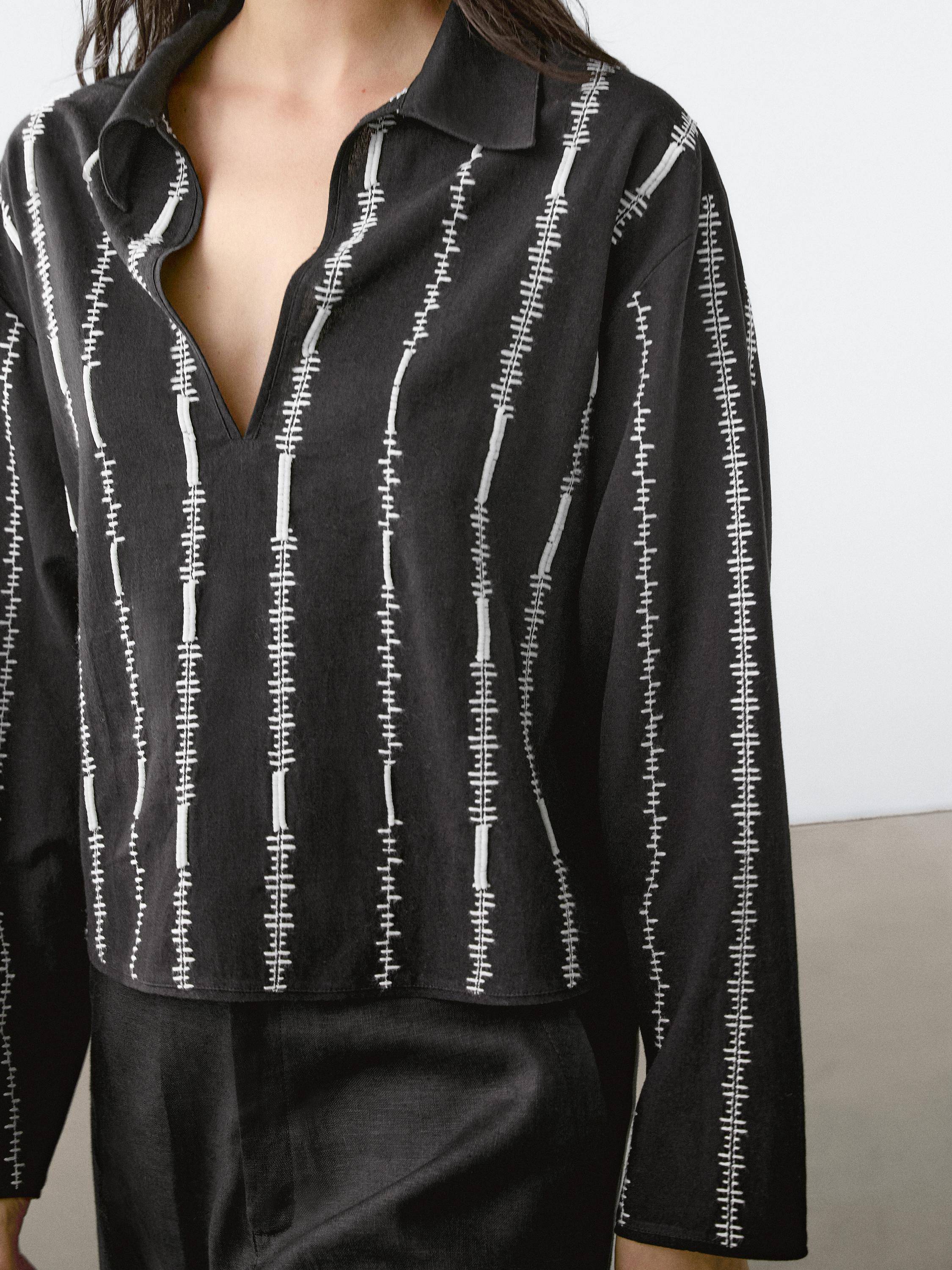 Blouse with embroidered details