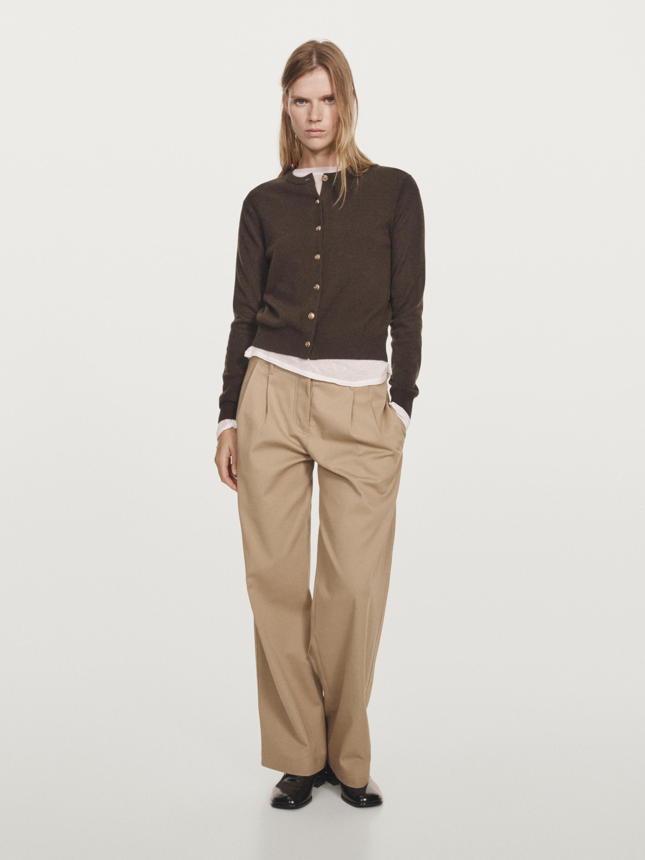 Cardigan con bottoni dorati 100% lana
