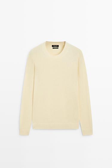 Cashmere round neck knit sweater — CREAM 2