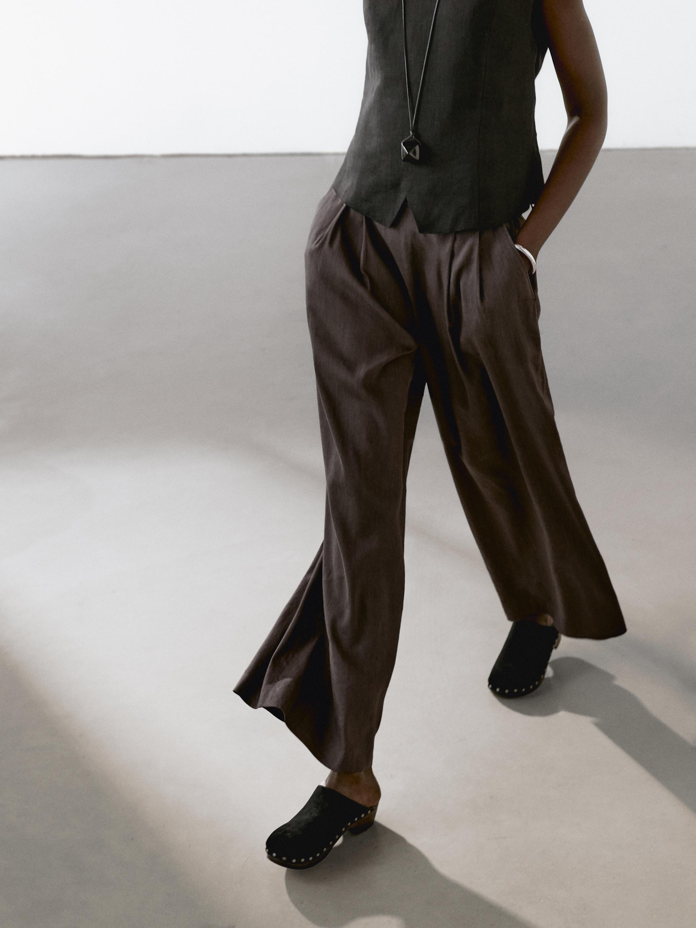 Linen blend pleated trousers