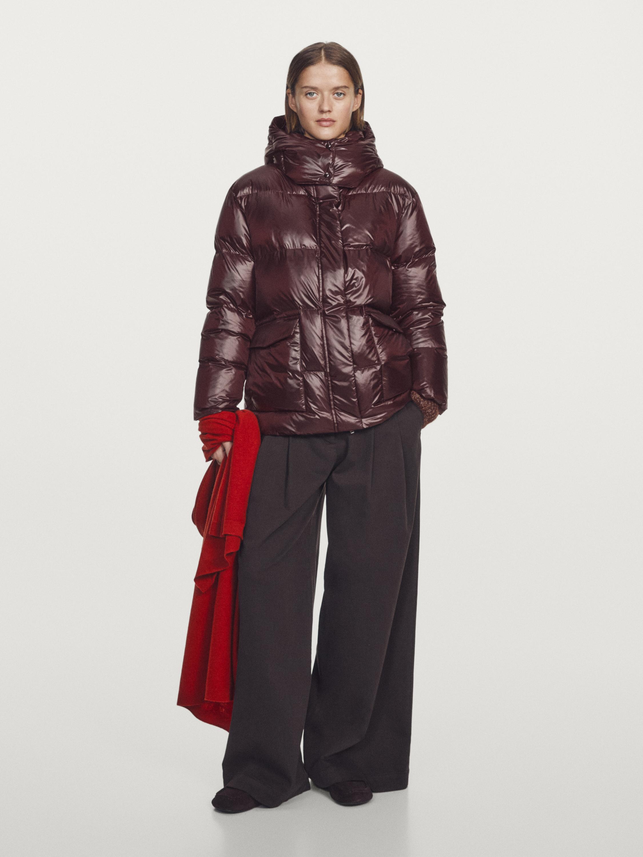 Short water-repellent shiny down jacket · Burgundy, Bottle · Coats