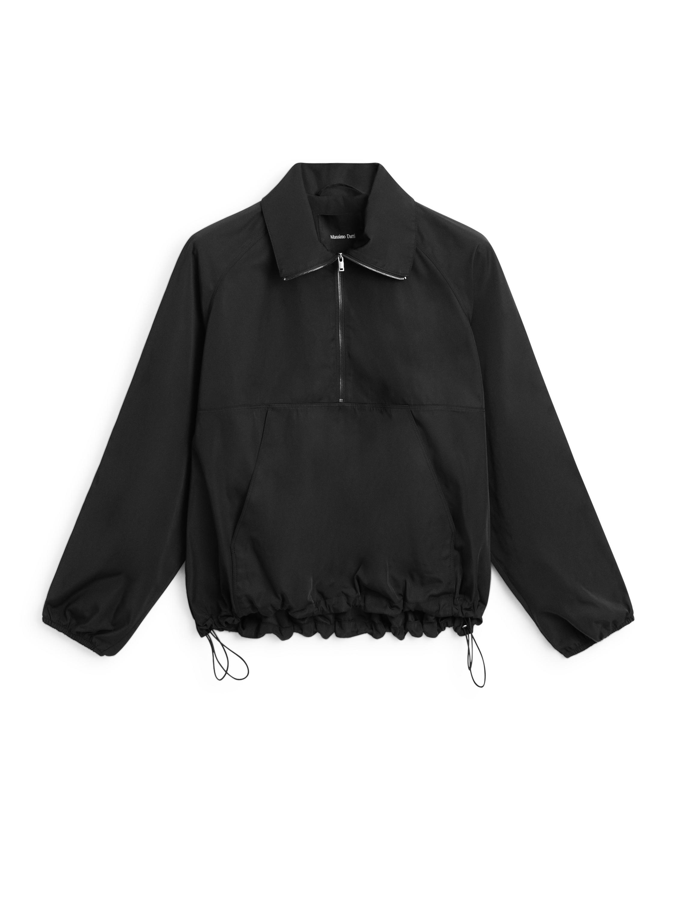 【Massimo Dutti】Technical fabric sweatshirt with zip detail Technical fabric sweatshirt with zip detail · Black · Coats