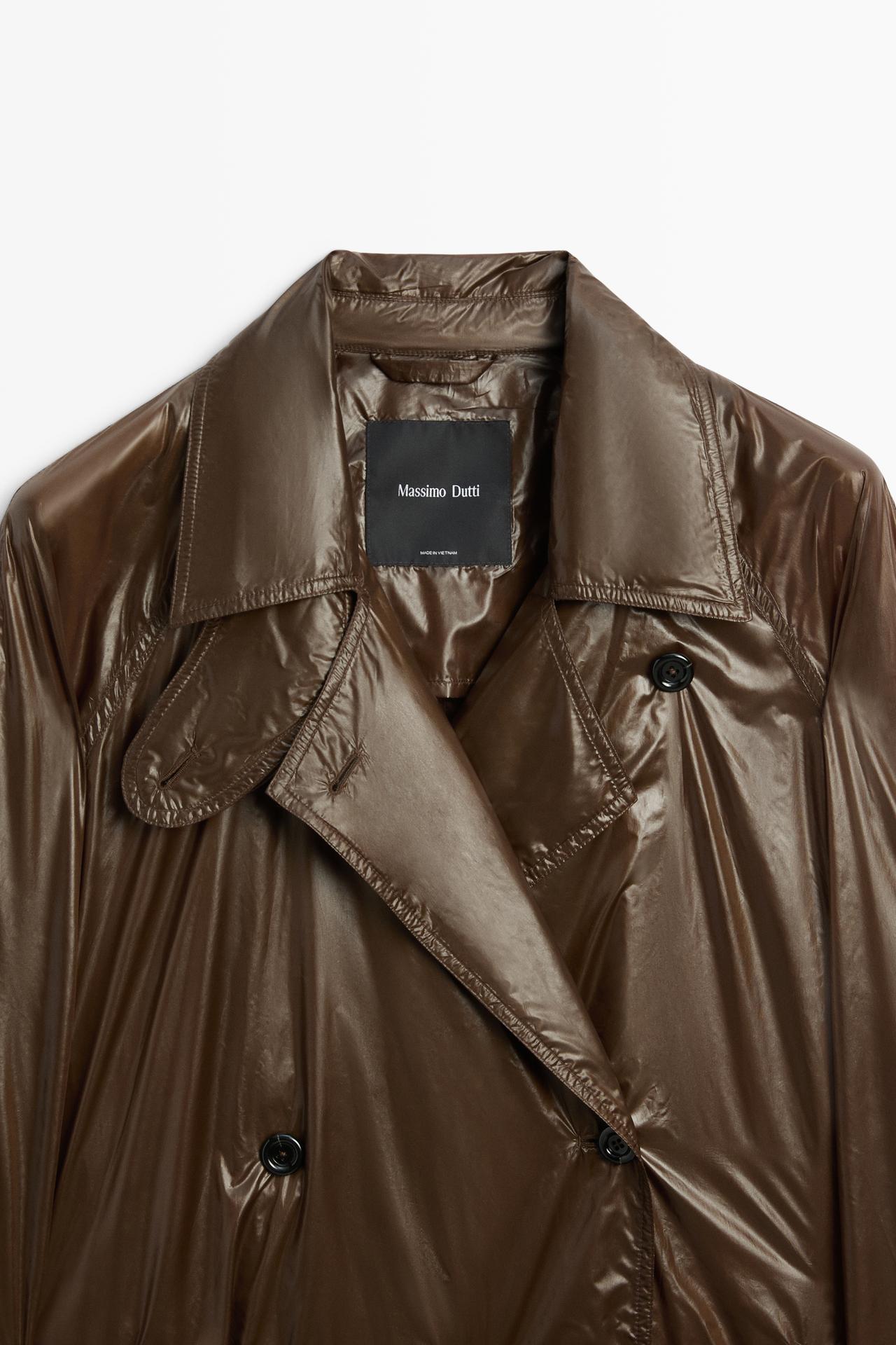 Long flowing trench coat — BOTTLE