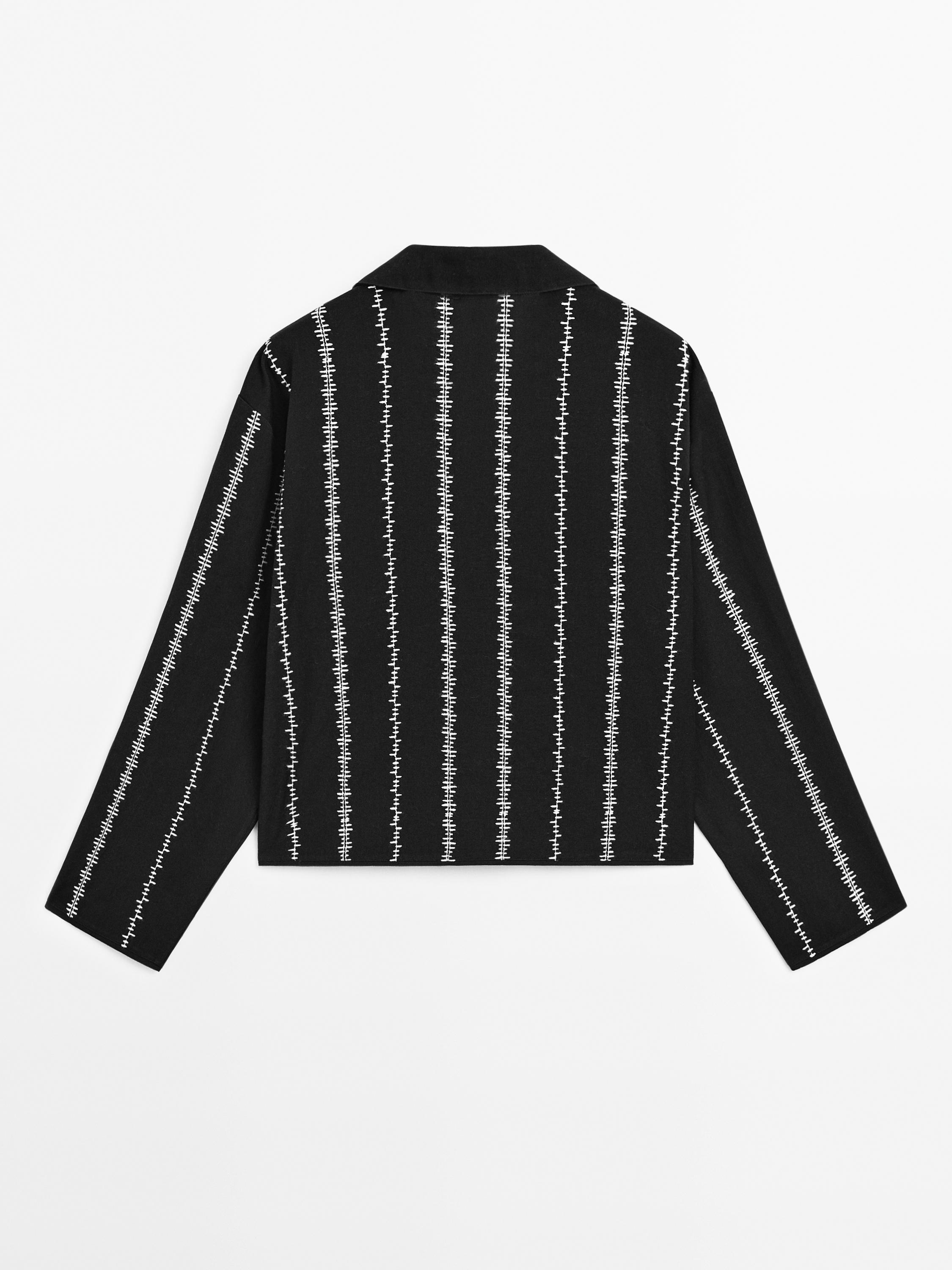 Blouse with embroidered details