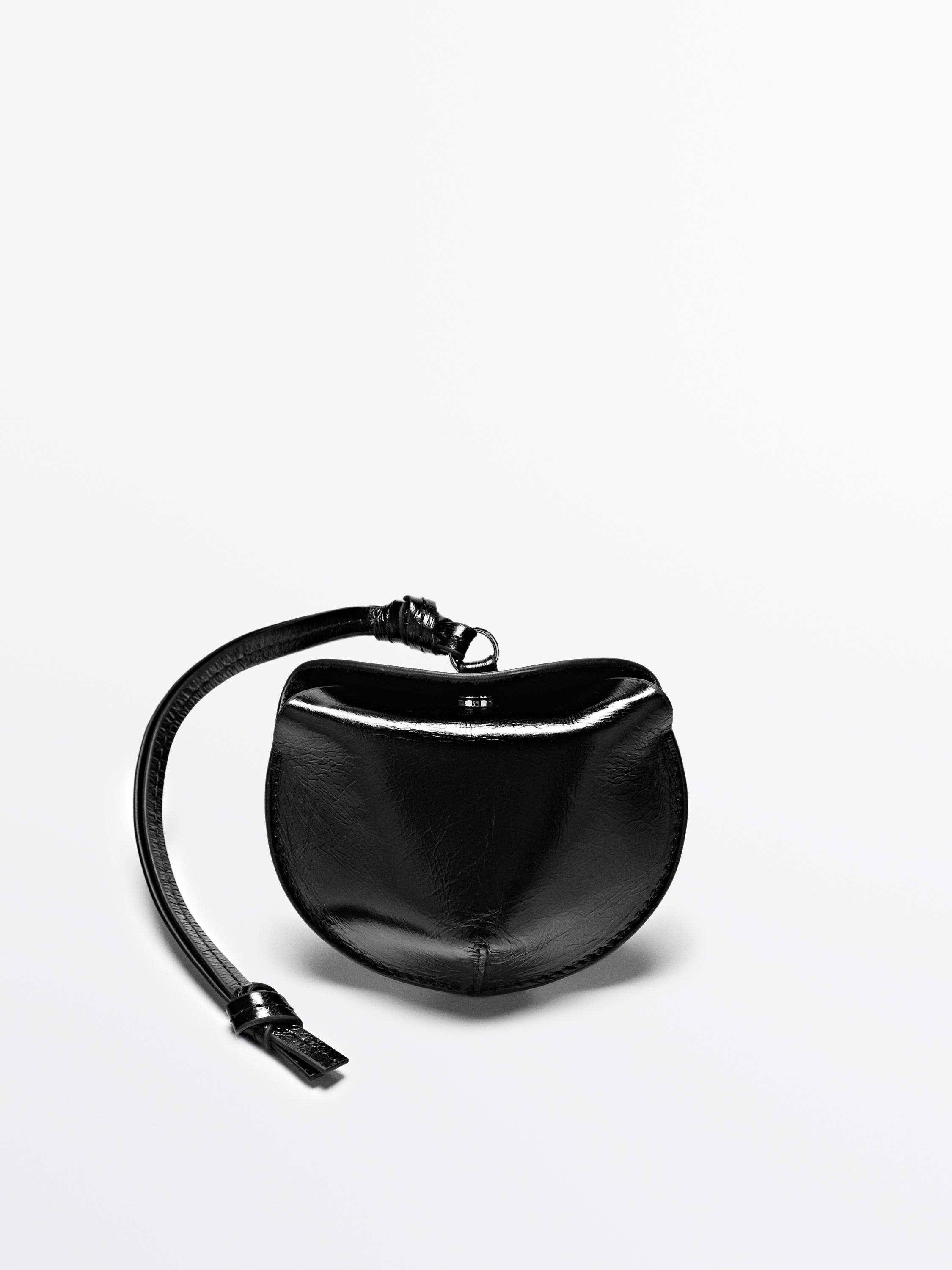 Foldable nappa leather AirPods case — BLACK
