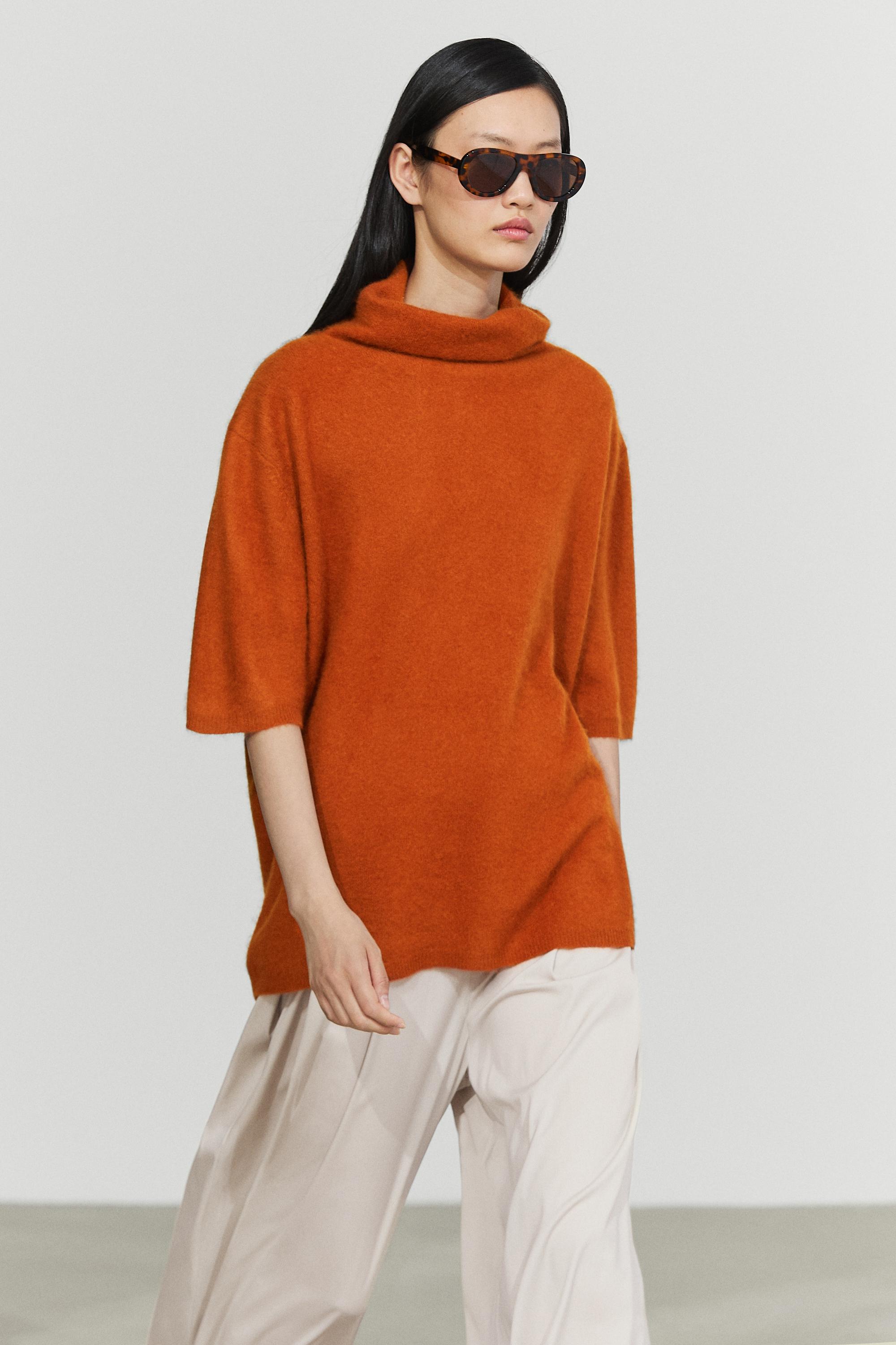 100% wool oversize short-sleeve knit sweater — BURNT ORANGE