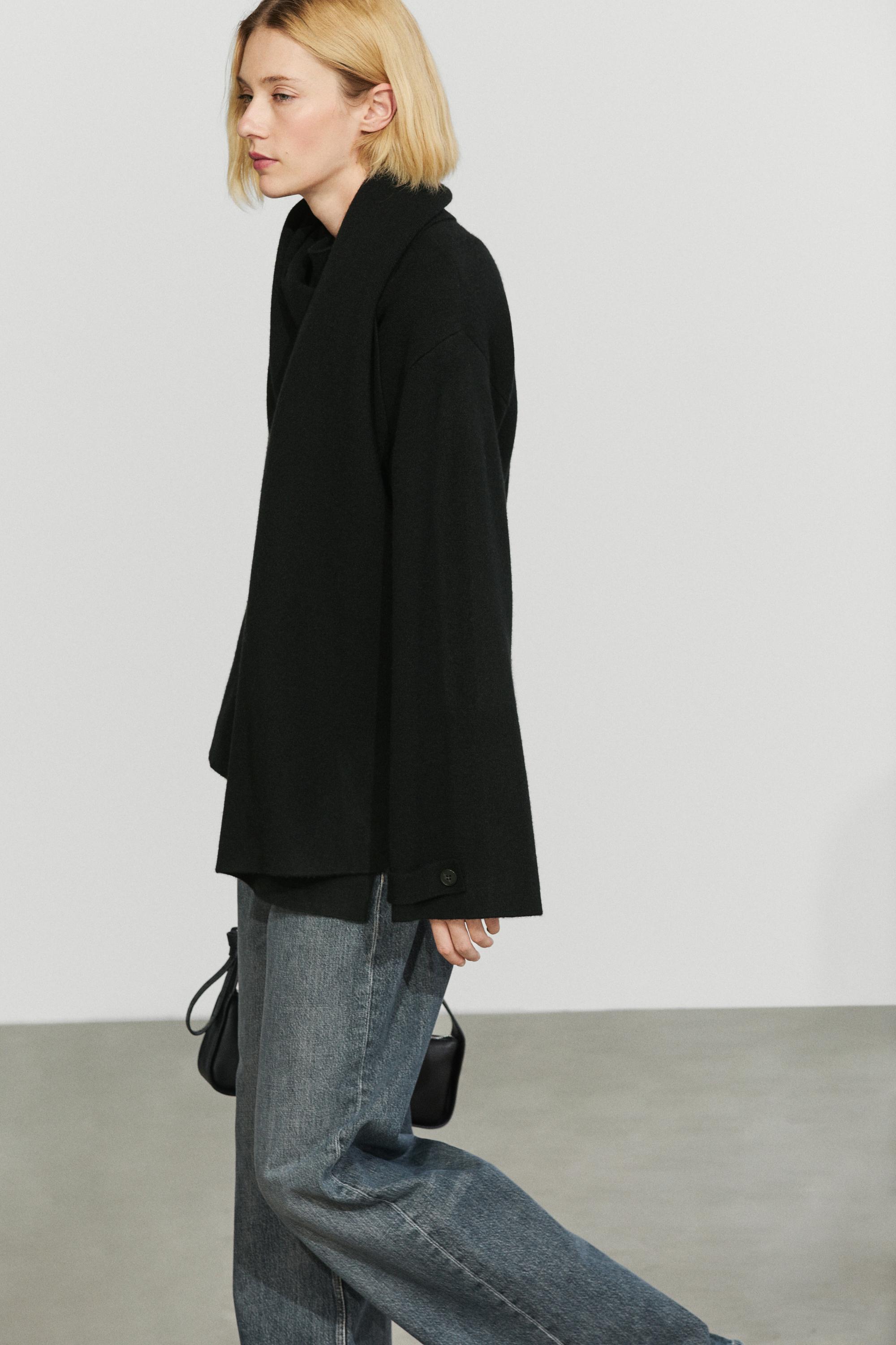 100% Cashmere Knit Cape — BLACK