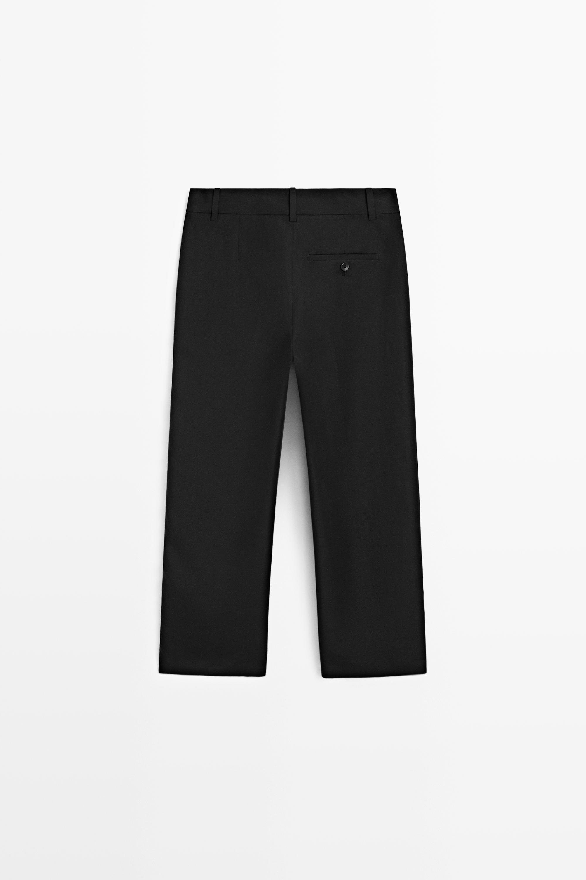 Slim fit capris — BLACK