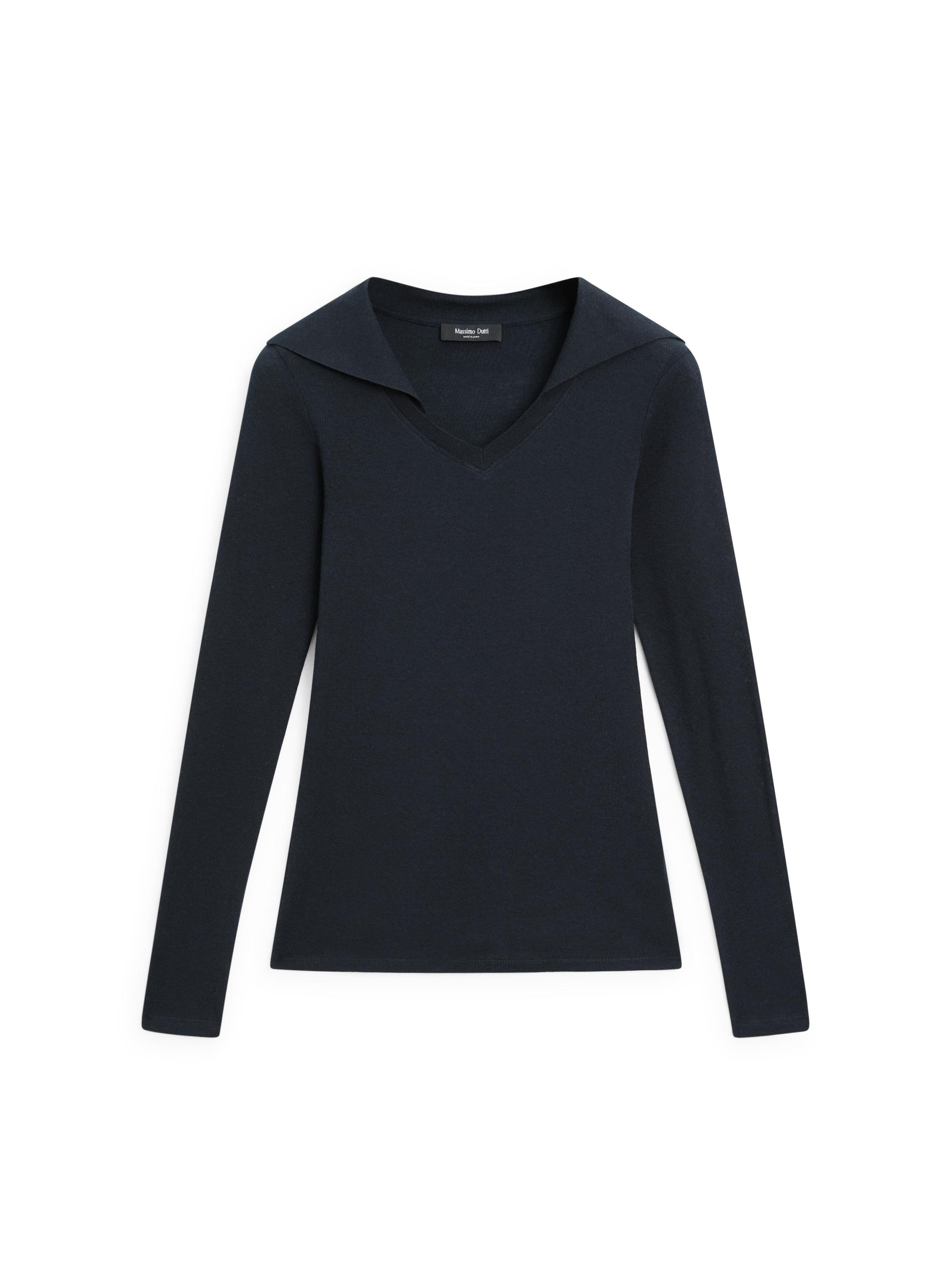 Long sleeve knit V-neck polo shirt — NAVY BLUE