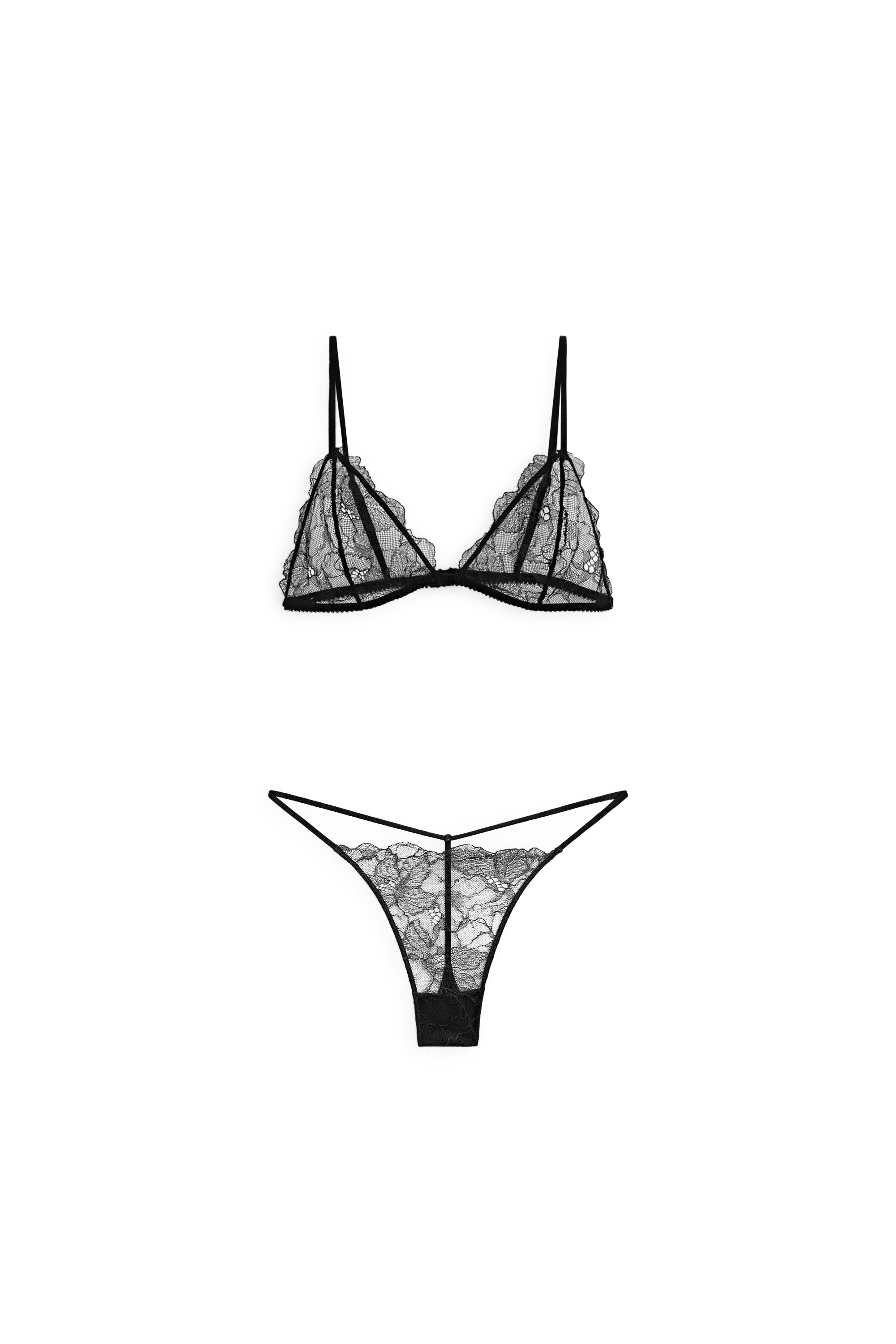 Wavy-trim lace thong — BLACK
