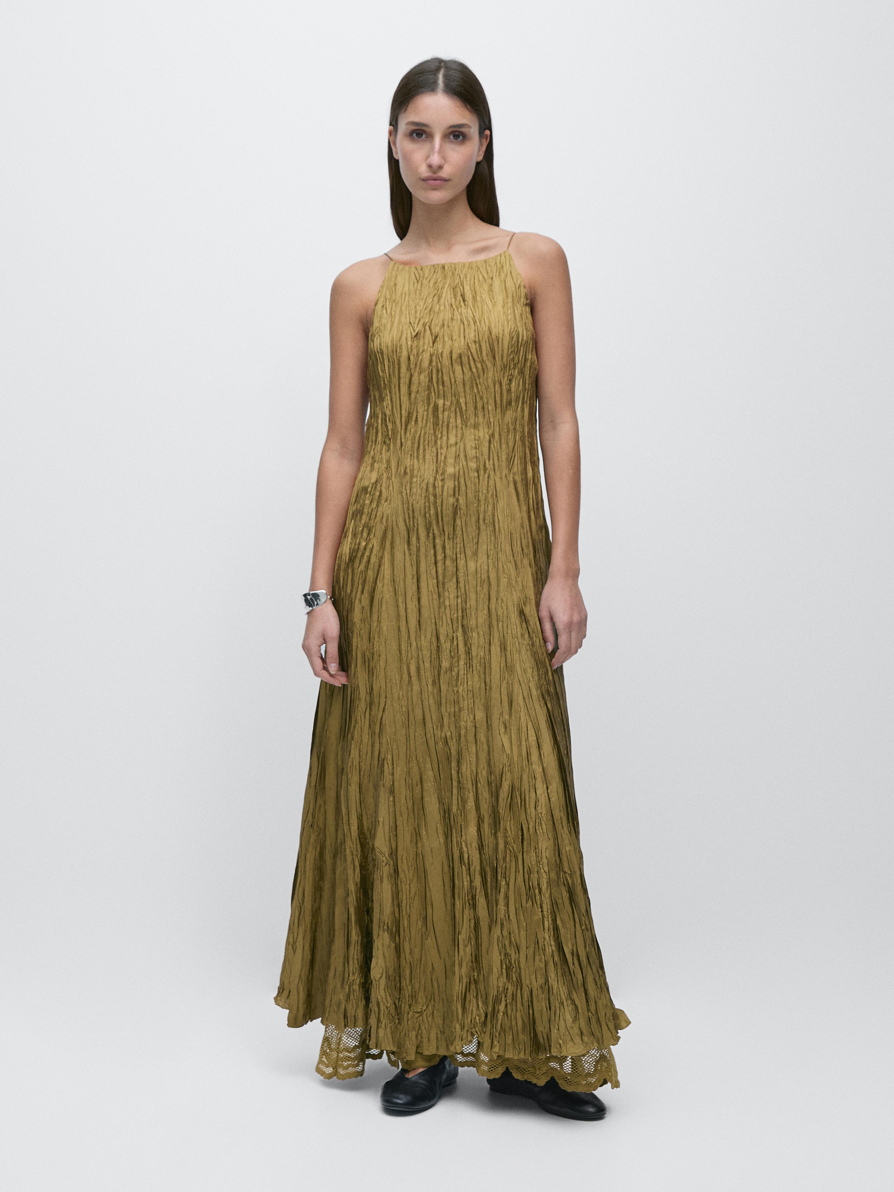 Long flowing halter neck dress Green Dress | Massimo Dutti Long flowing halter neck dress Green Dress | Massimo Dutti