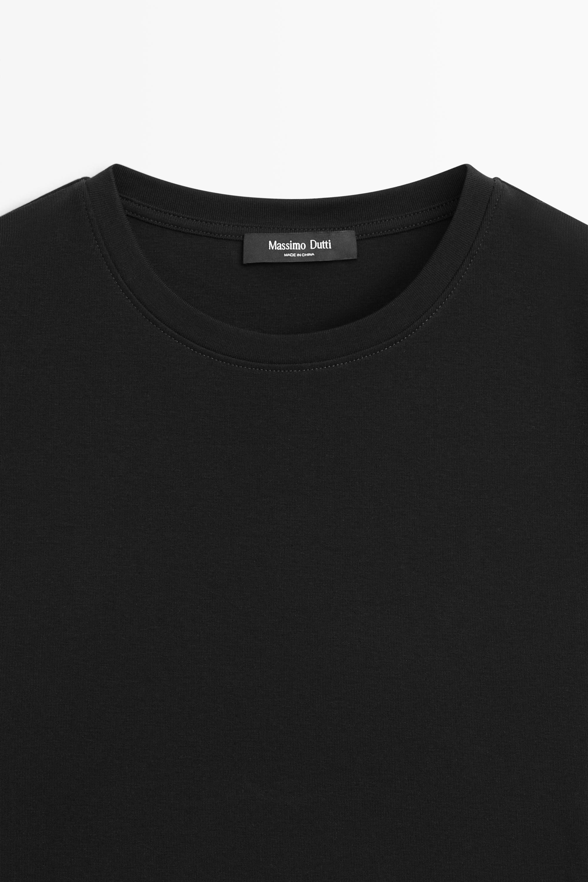 Short sleeve slim fit T-shirt — BLACK